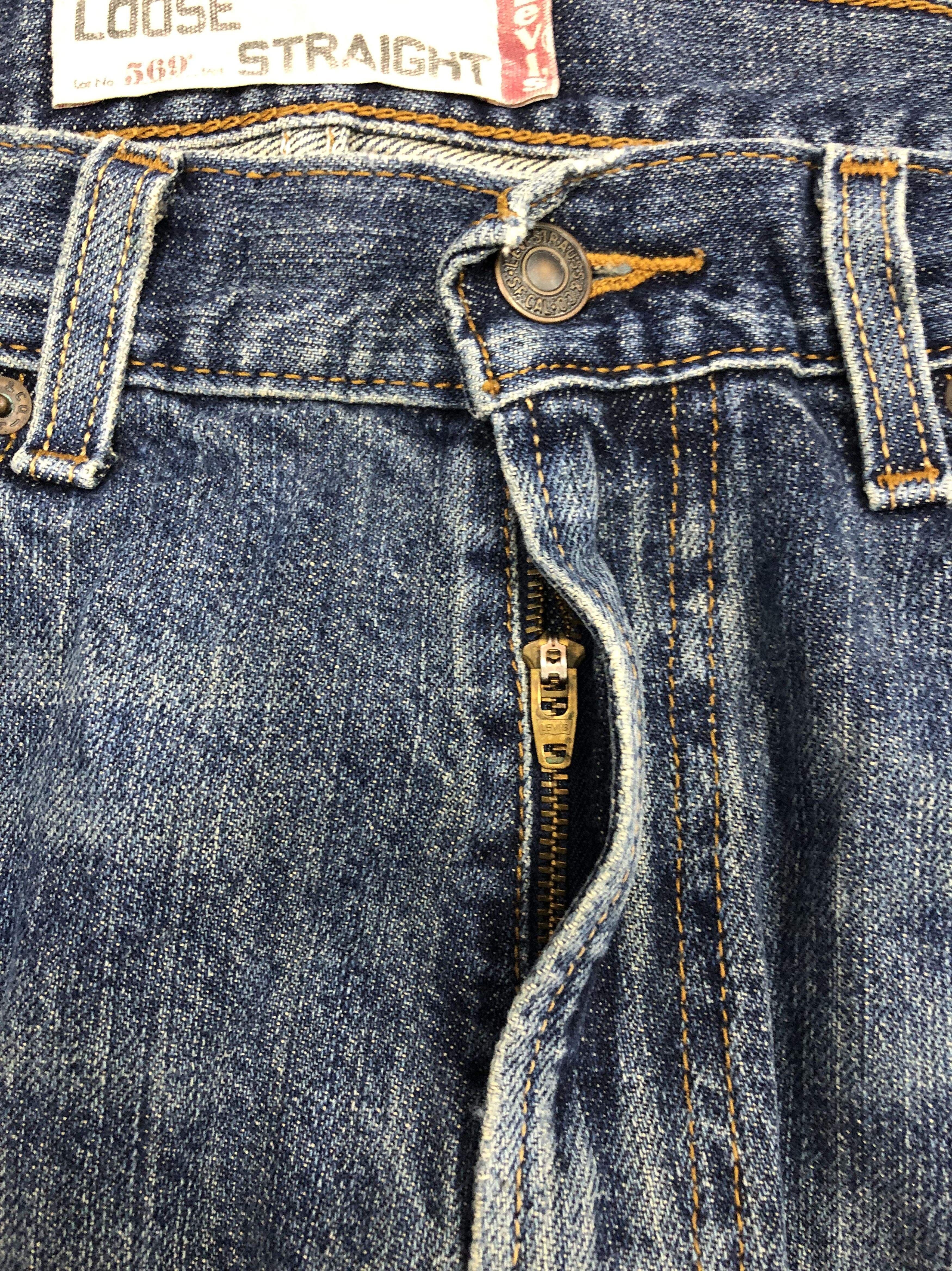 Levi's Vintage Distressed Levis 569 Faded Blue Jeans DP1096 Size US 34 / EU 50 - 11 Thumbnail