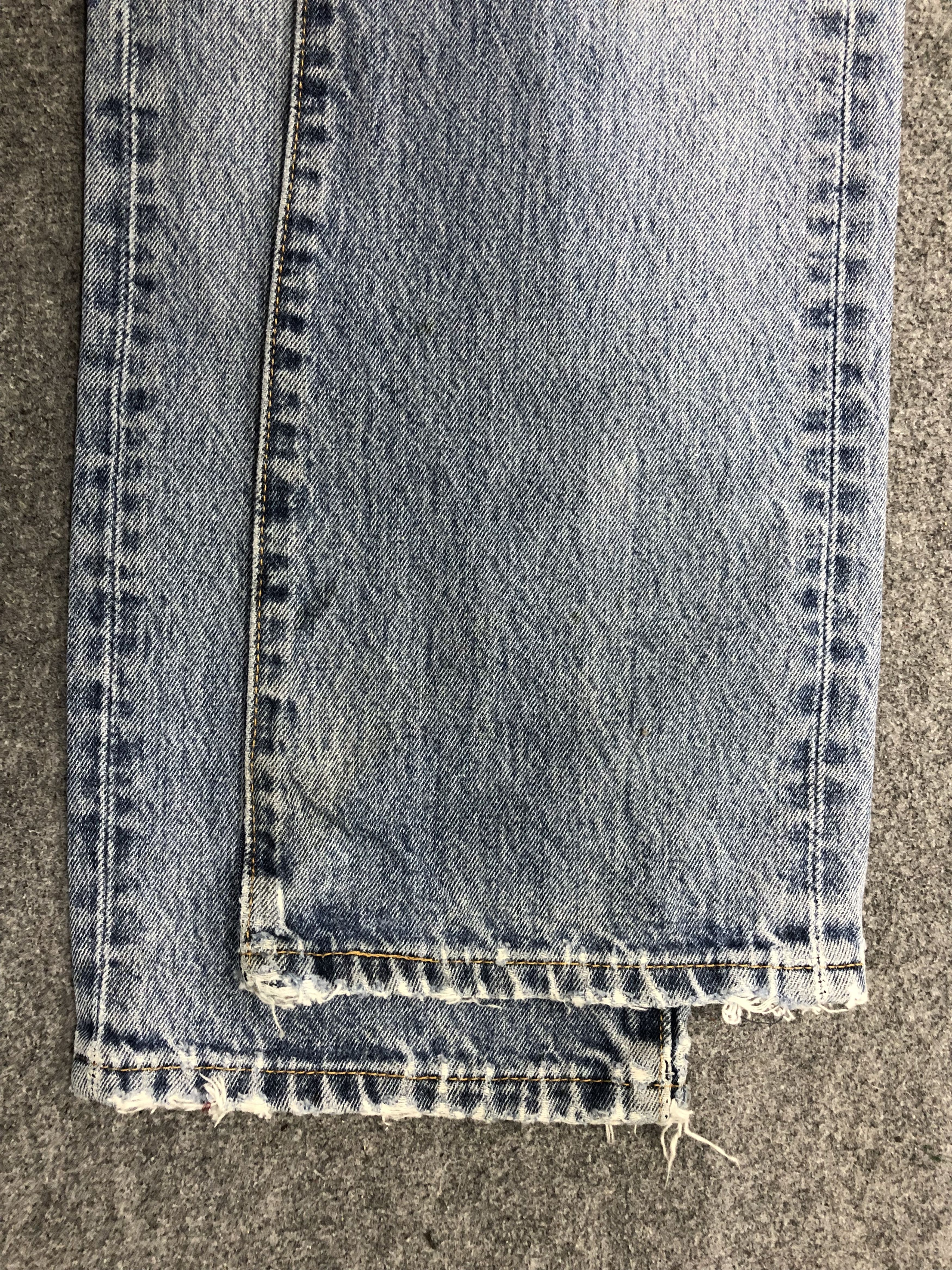 Levi's Vintage Levis 517 Flared Bootcut Jeans DP1097 Size US 35 - 11 Thumbnail
