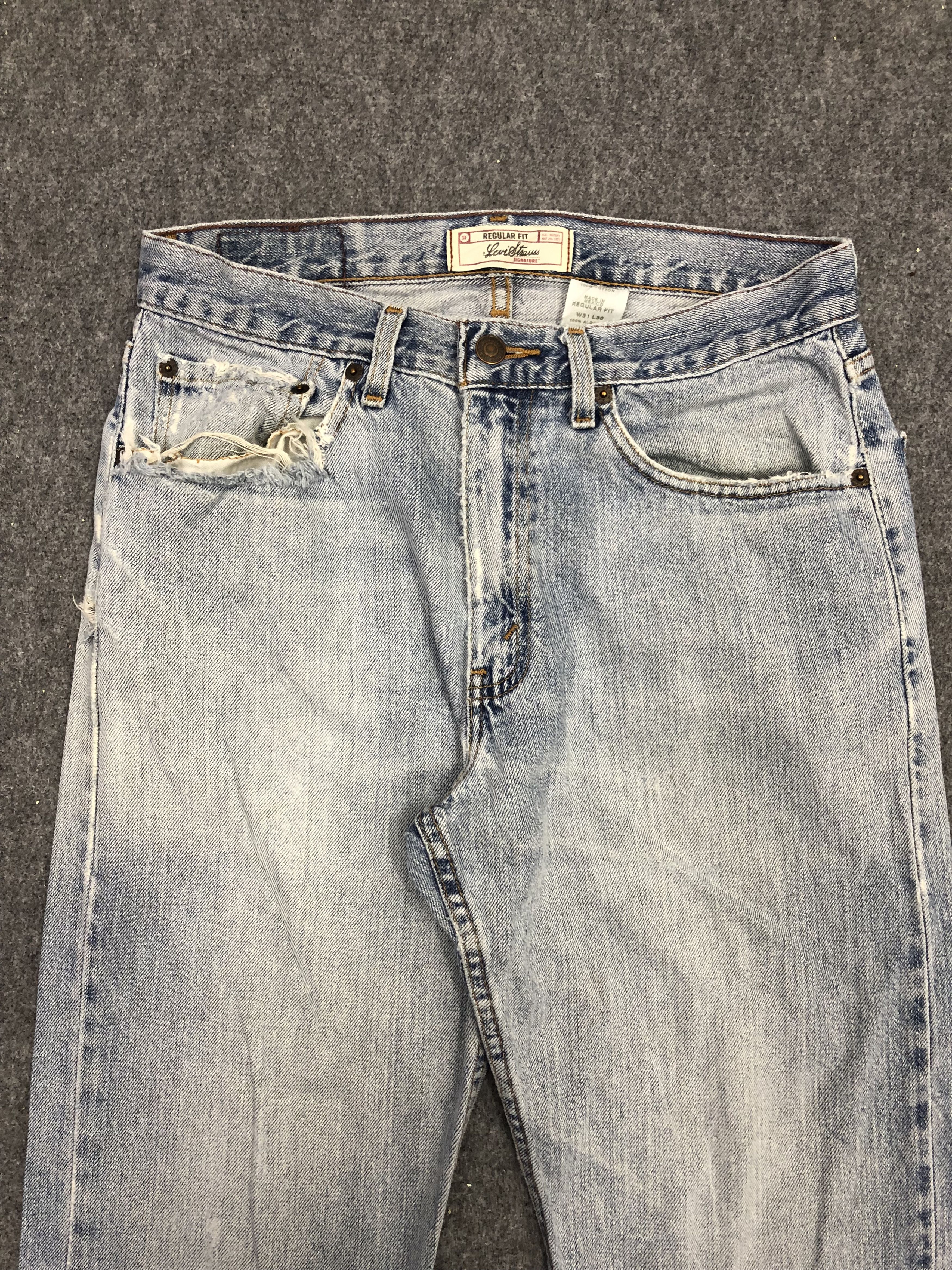 Levi's × Vintage Vintage Levis Signature Light Wash Jeans Size US 31 - 2 Thumbnail