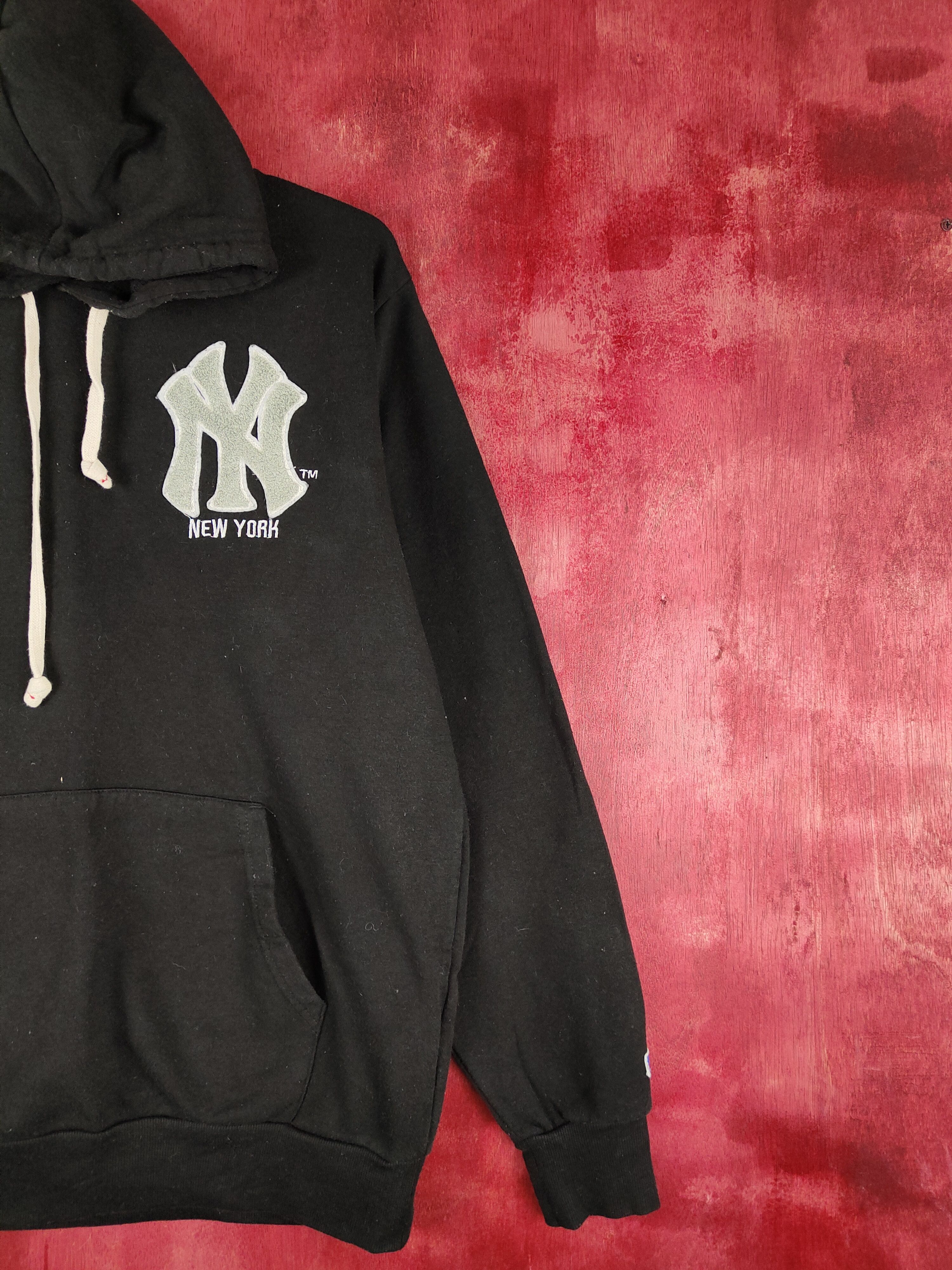 Vintage Major League Baseball Black New York Hoodie Sweatshirt #265B Size US XL / EU 56 / 4 - 6 Thumbnail