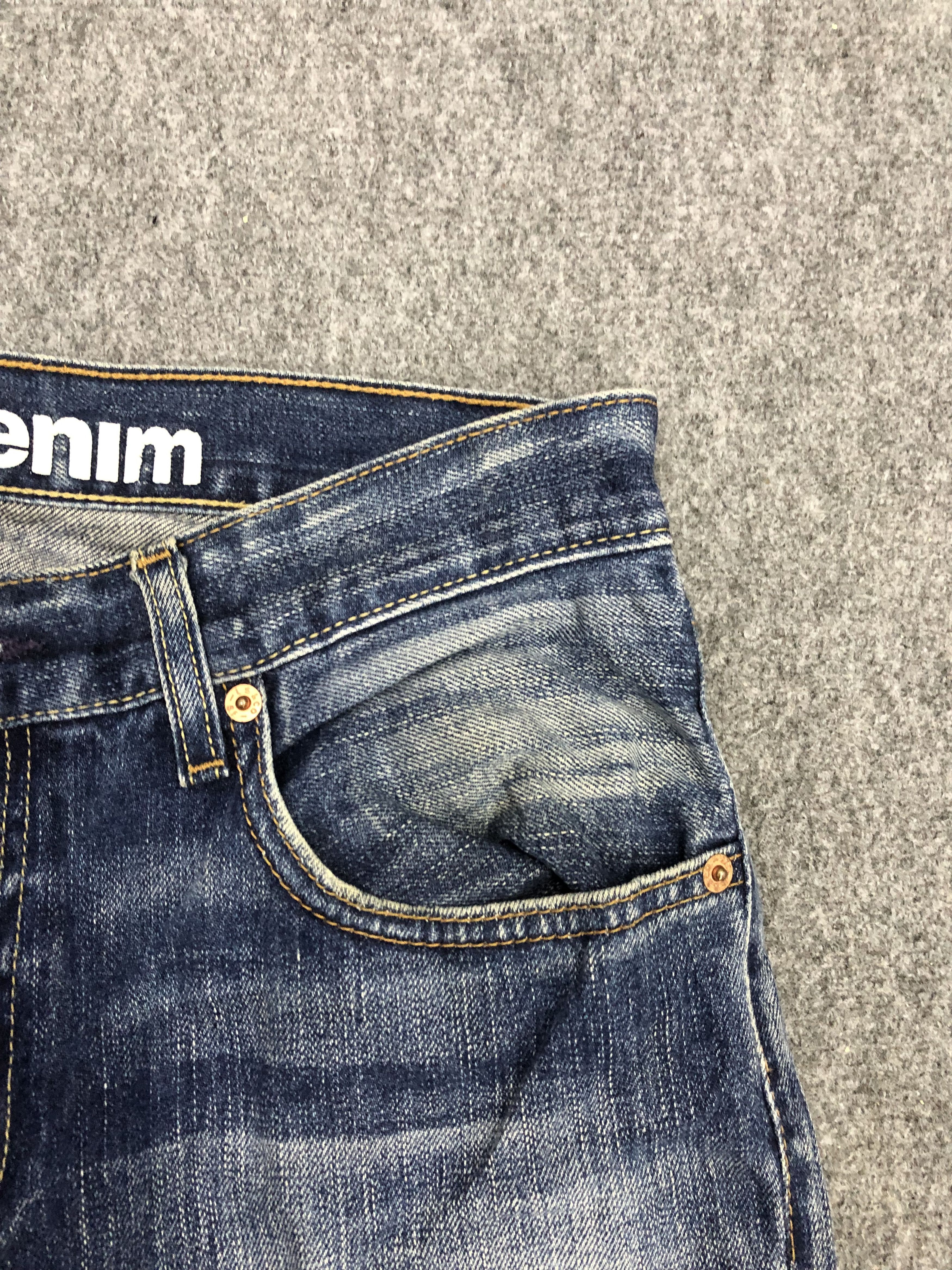 Levi's × Vintage Vintage 90s Levis 502 Faded Blue Jeans Size US 31 - 8 Thumbnail