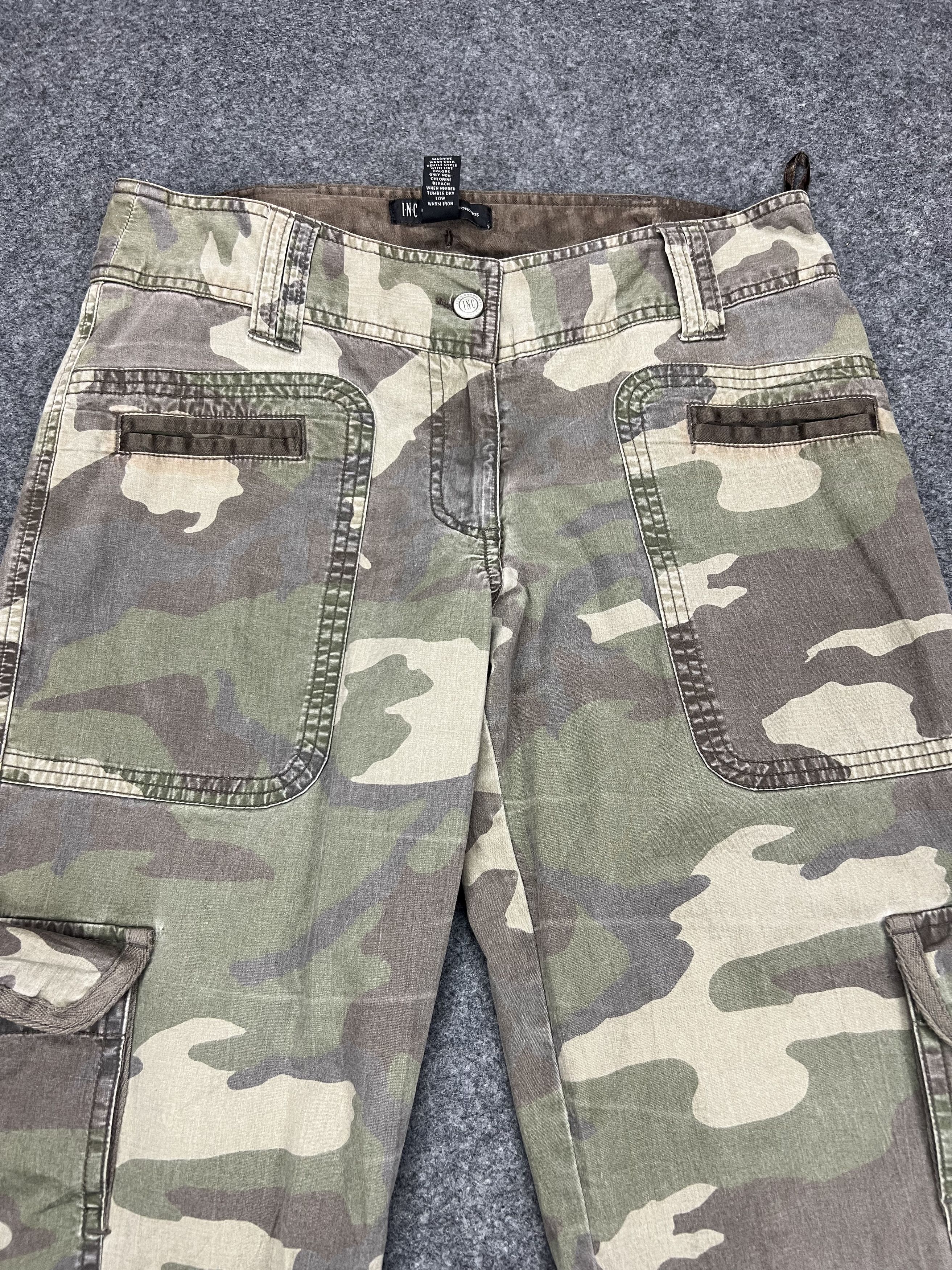 Japanese Brand Parachute Pants Multi Pockets Cargo Size US 32 / EU 48 - 3 Thumbnail