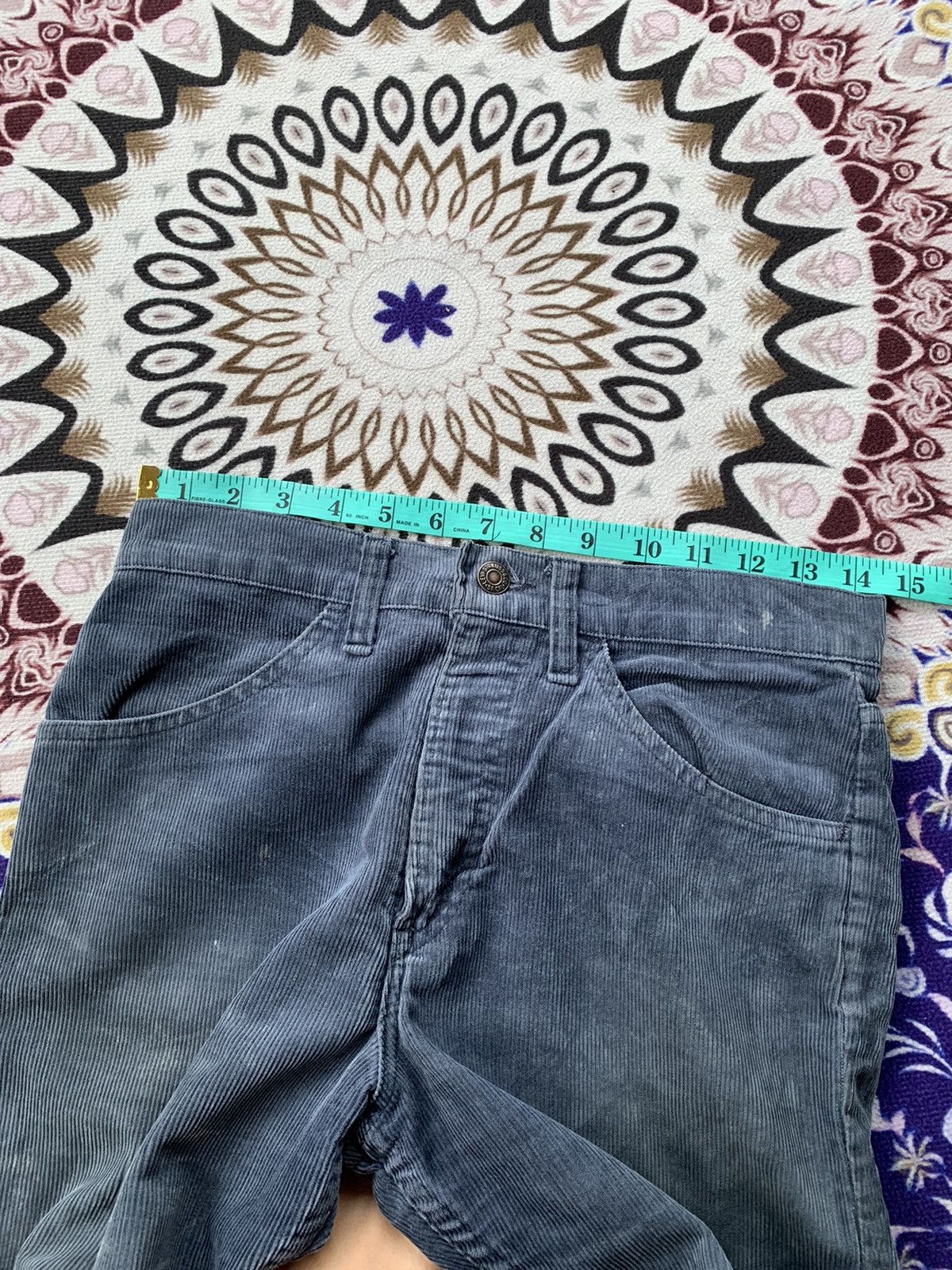 Levi's Vintage 80's Levis 519 Single R White Tag Coduroy Size US 29 - 14 Thumbnail