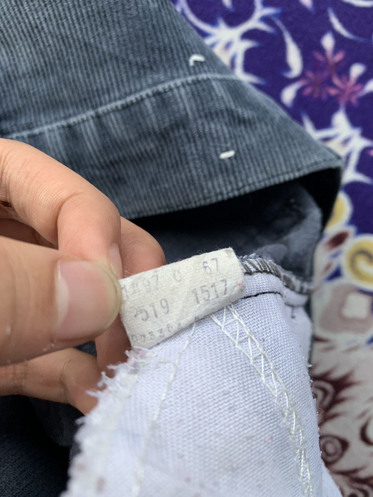 Levi's Vintage 80's Levis 519 Single R White Tag Coduroy Size US 29 - 7 Thumbnail