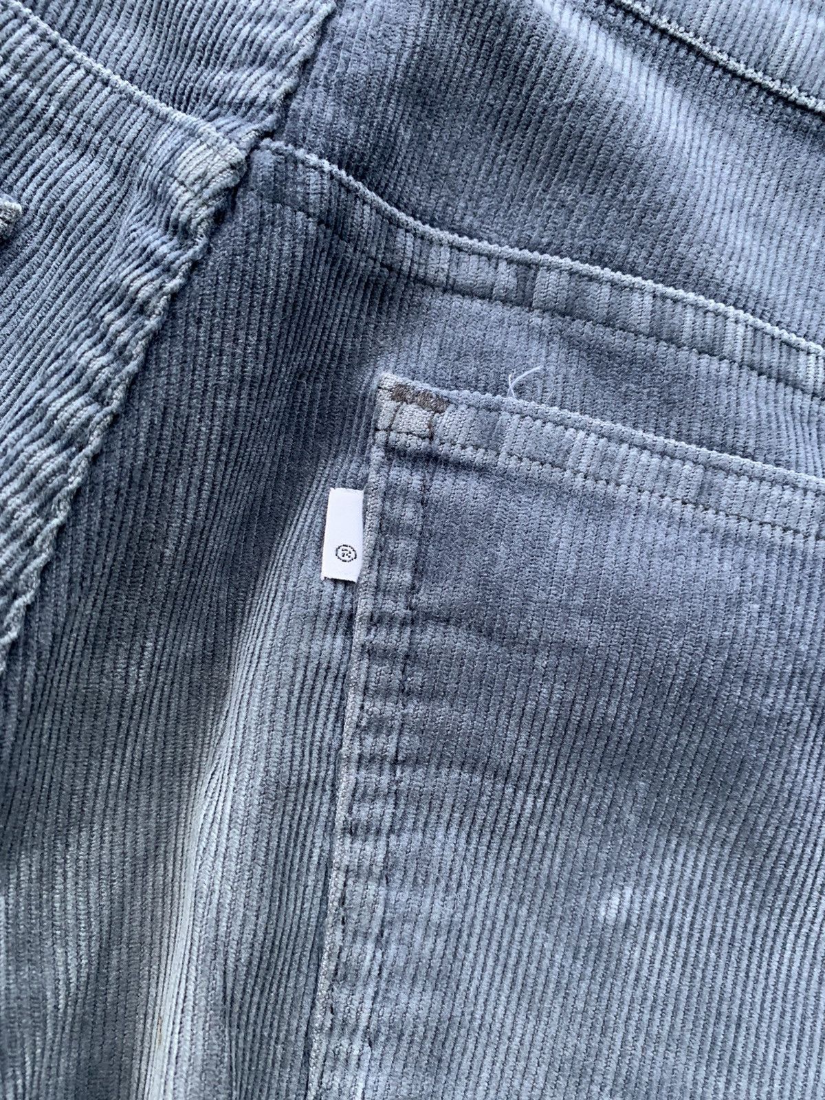 Levi's Vintage 80's Levis 519 Single R White Tag Coduroy Size US 29 - 13 Thumbnail