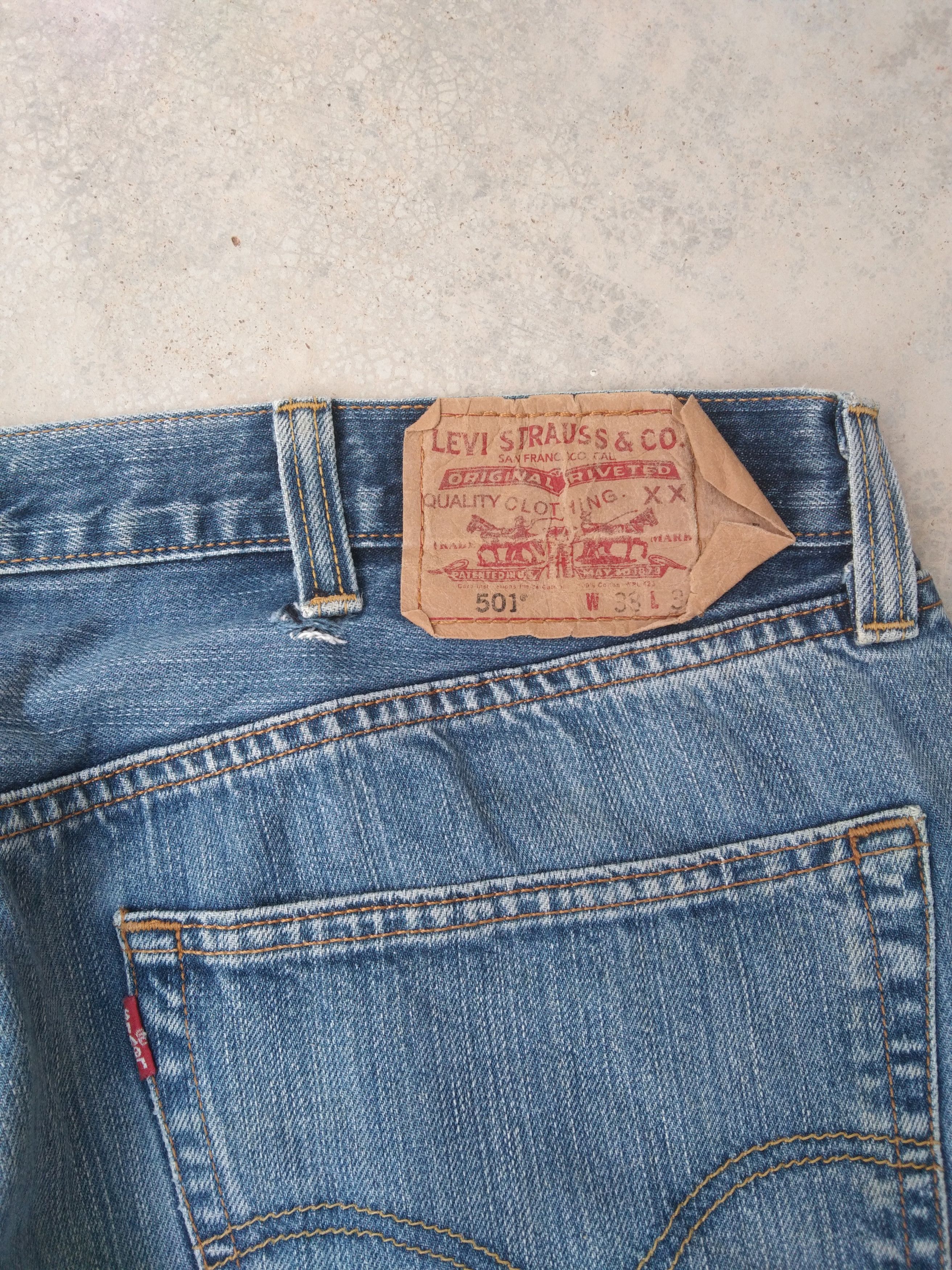 Vintage Levi's 501 Straight Leg Repaired Jeans 38x33