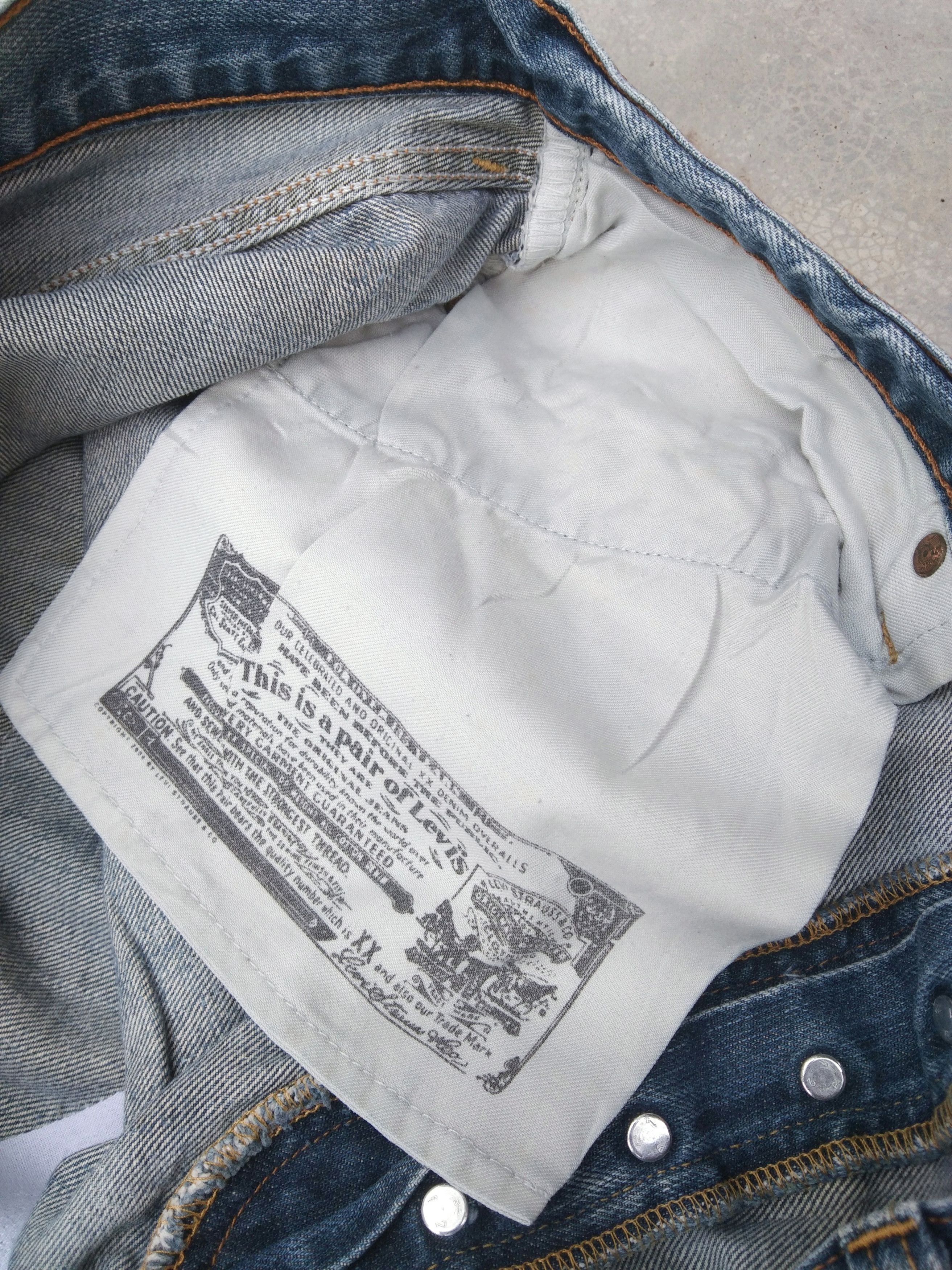 Vintage Levi's 501 Straight Leg Repaired Jeans 38x33