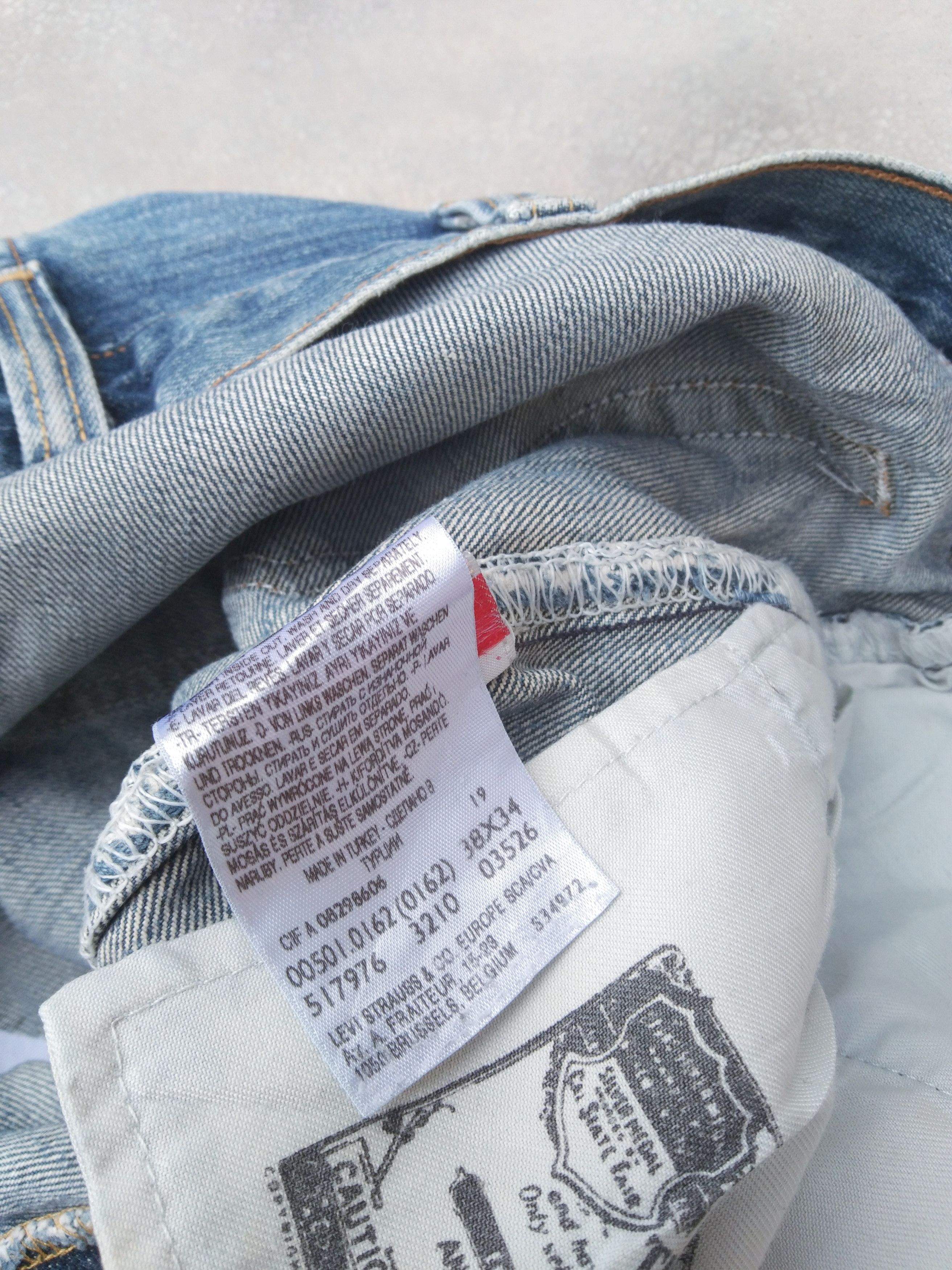 Vintage Levi's 501 Straight Leg Repaired Jeans 38x33