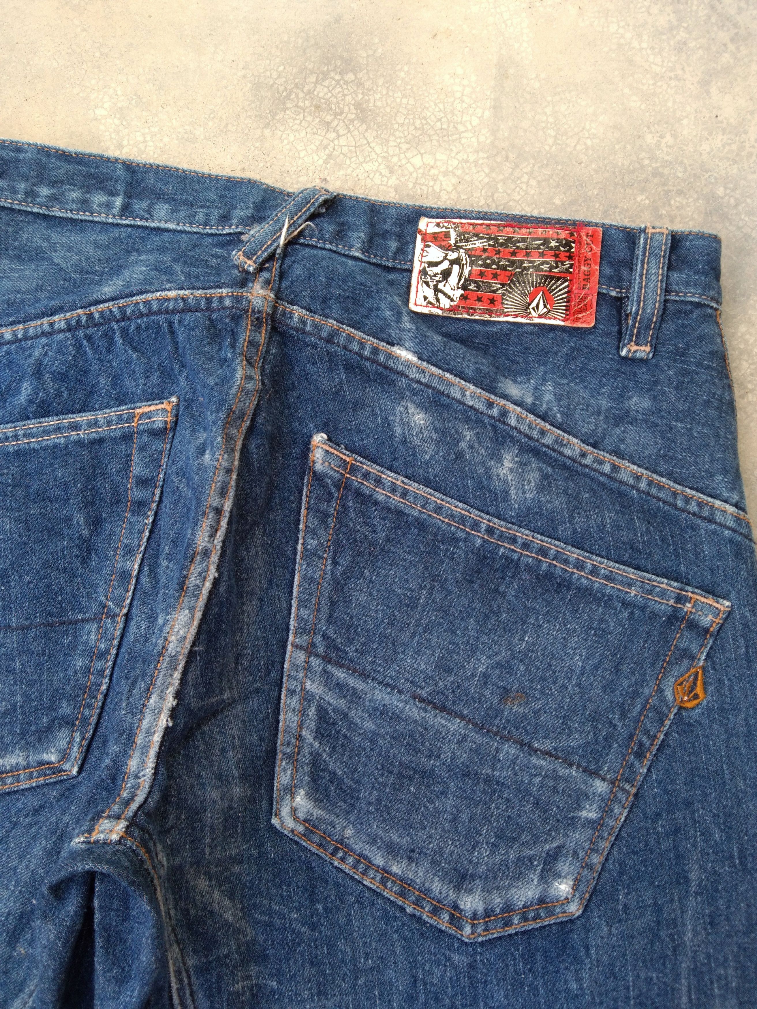 Volcom Vintage Volcom Jeans 33x32 Size US 33 - 3 Thumbnail