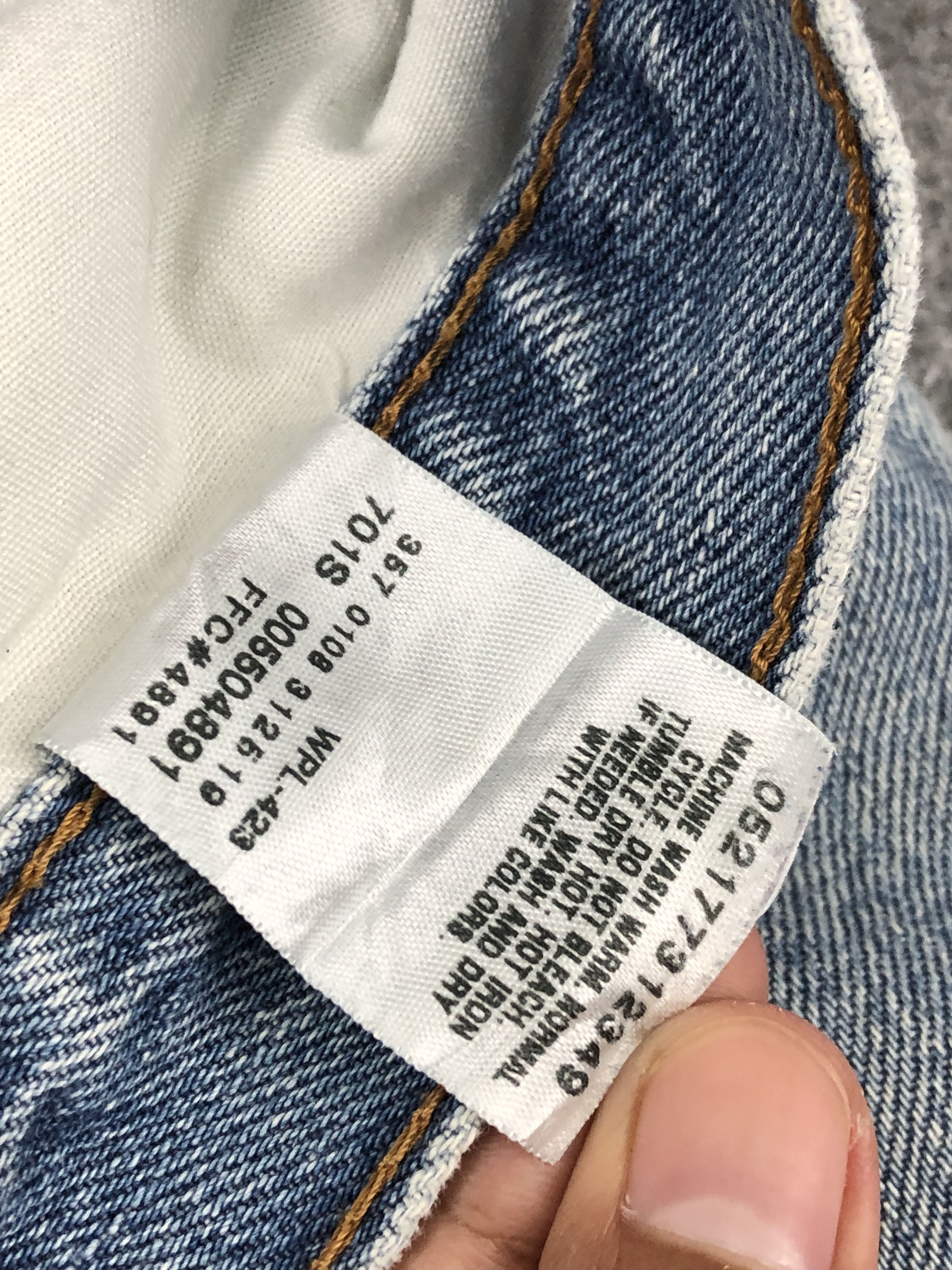 Levi's Vintage Levis 550 Faded Blue Jeans DP1467 Size US 36 / EU 52 - 8 Thumbnail