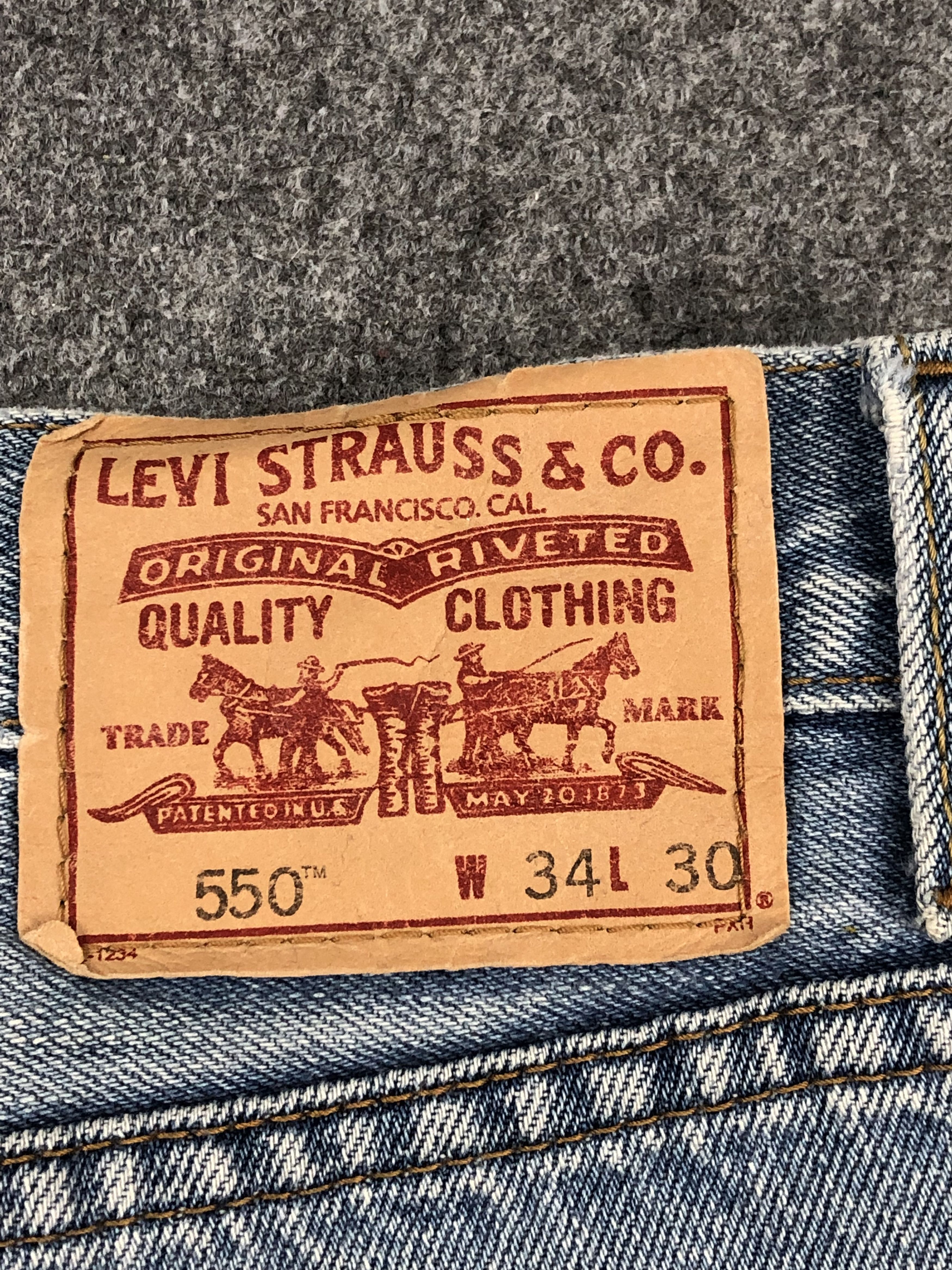 Levi's Vintage Levis 550 Faded Blue Jeans DP1467 Size US 36 / EU 52 - 5 Thumbnail