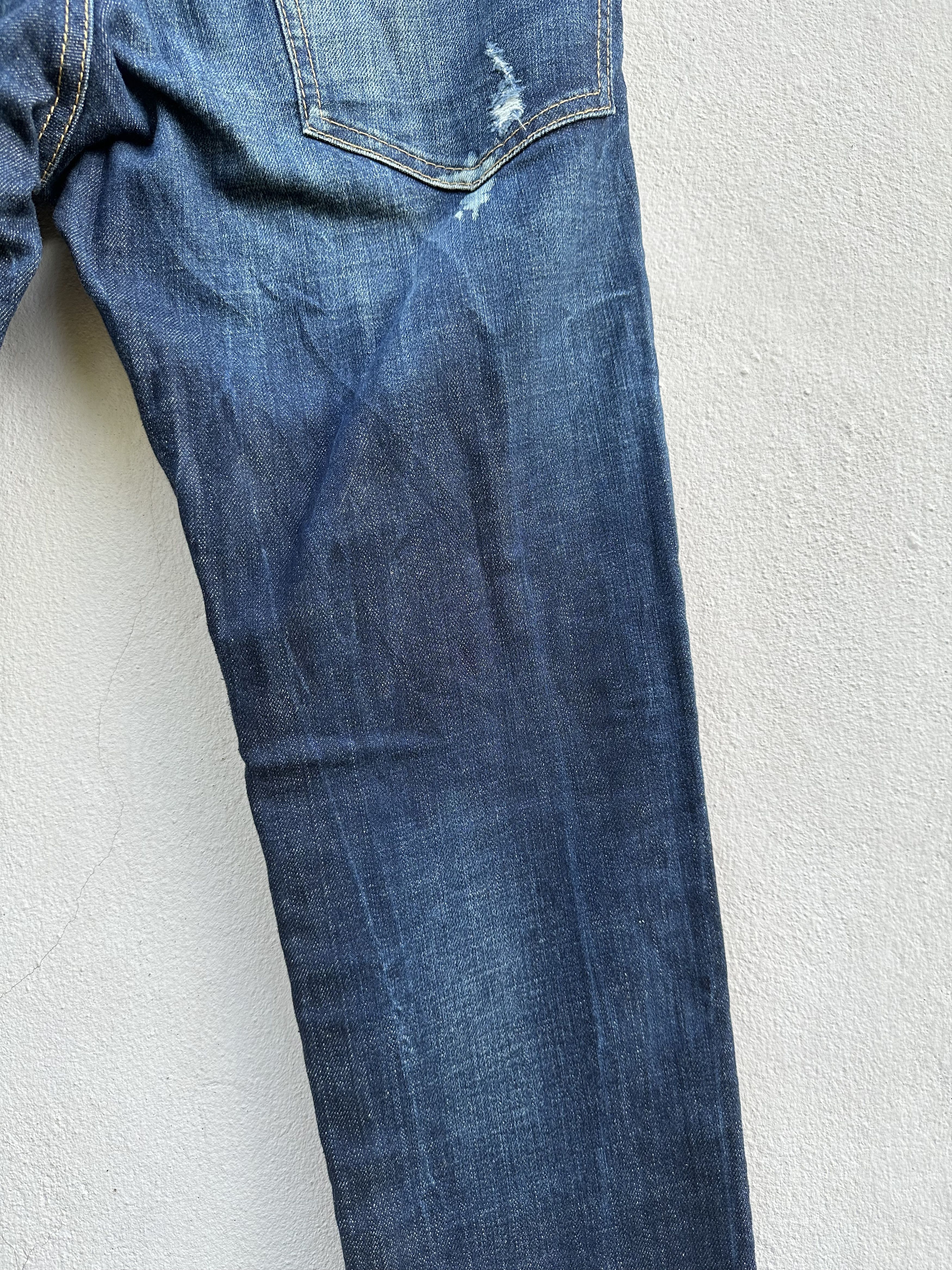 Dsquared2 Dsquared2 Two Tone Waxed Distressed Denim Jeans Size US 32 / EU 48 - 18 Thumbnail