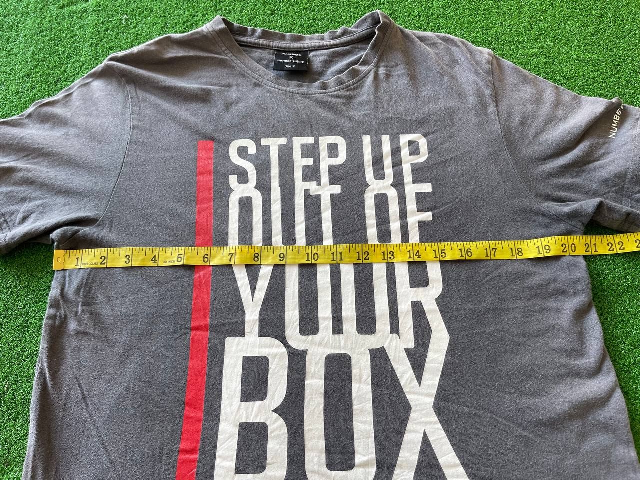 Marlboro × Number (N)ine × Vintage Number Nine X Marlboro Step Out Of You Box Size US M / EU 48-50 / 2 - 4 Thumbnail