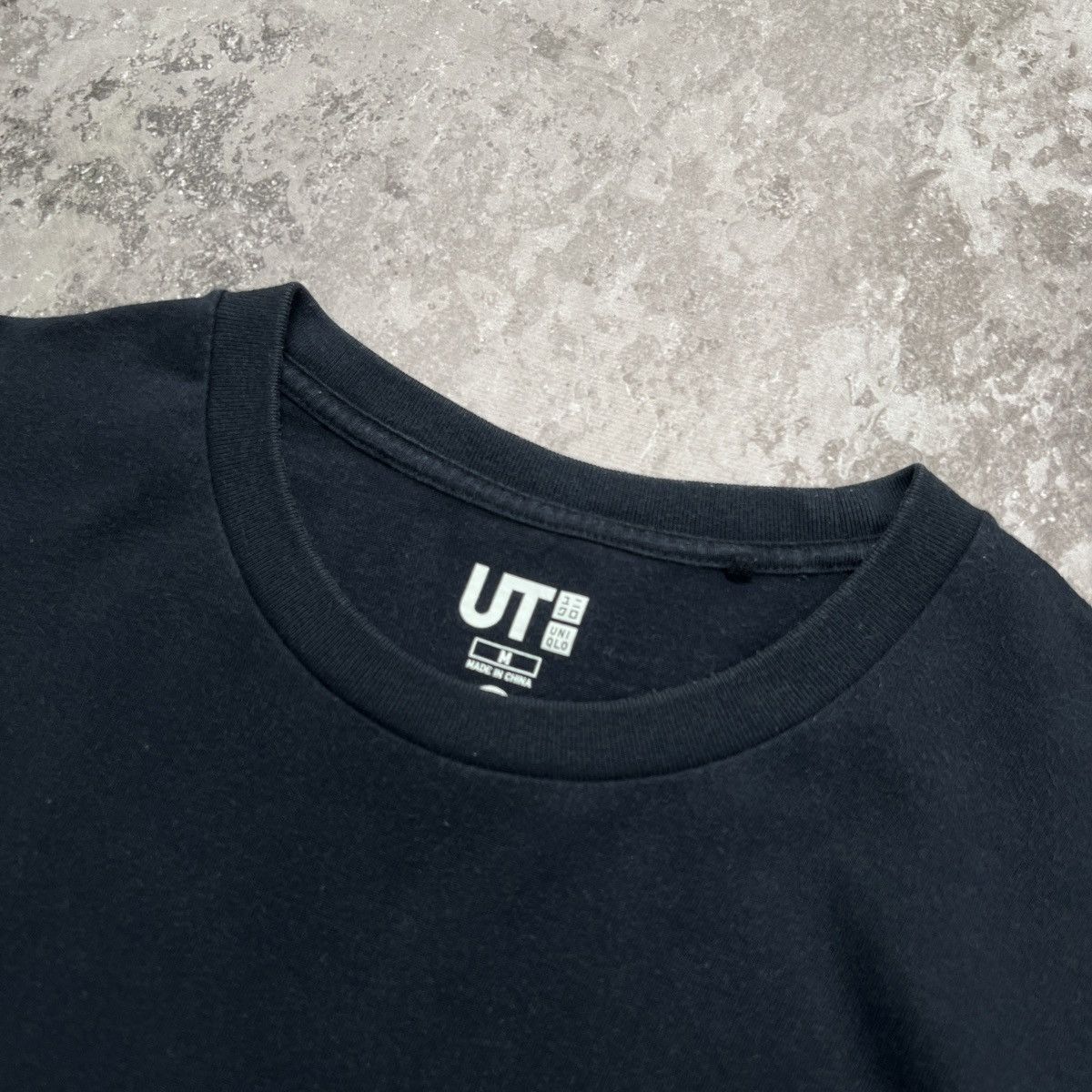Kaws × Uniqlo Uniqlo Kaws Sesame Street t shirt Size US M / EU 48-50 / 2 - 3 Thumbnail