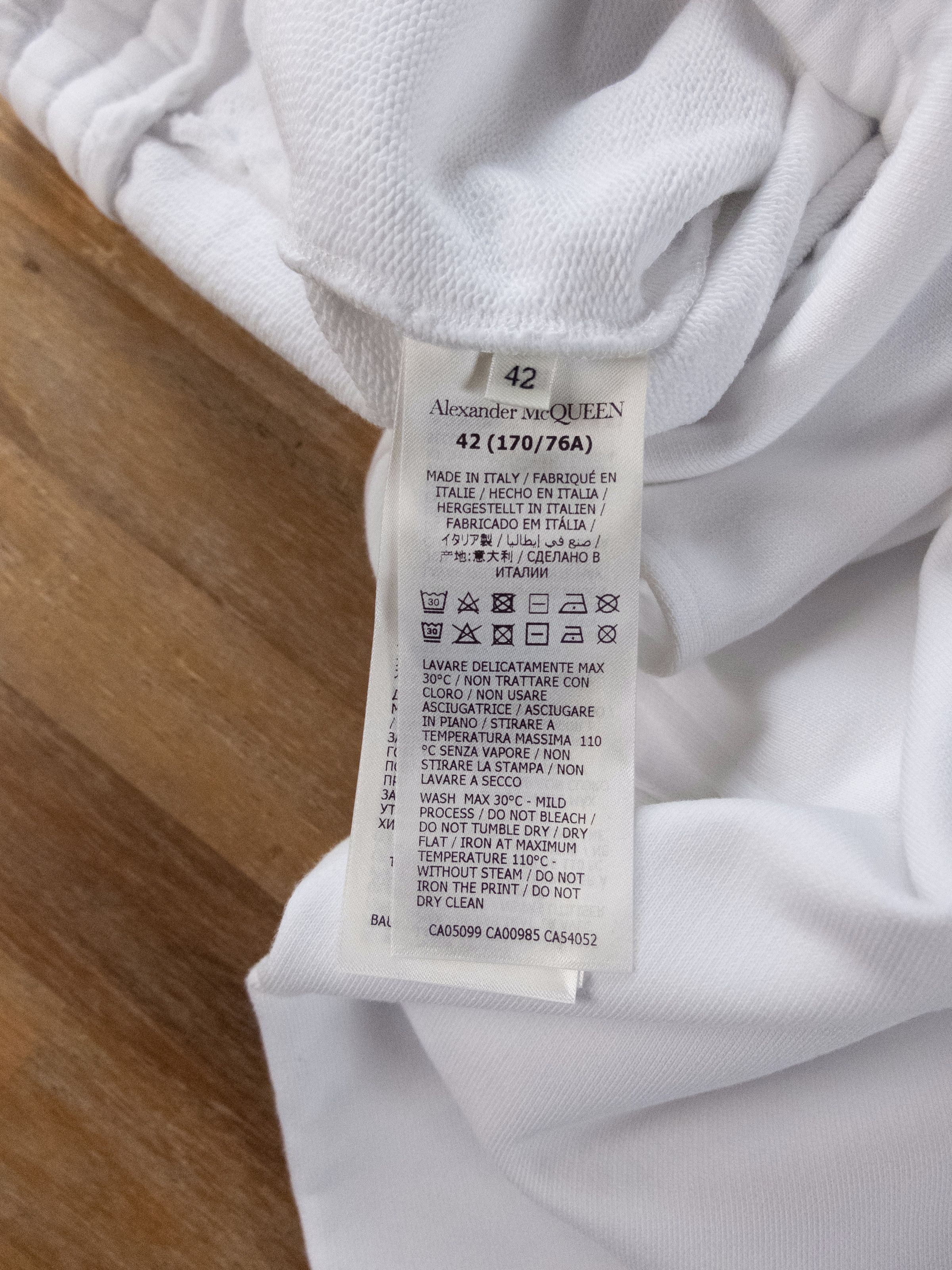 Alexander McQueen ALEXANDER MCQUEEN white graphic logo sweatpants 6 42 q Size 28" / US 6 / IT 42 - 6 Thumbnail