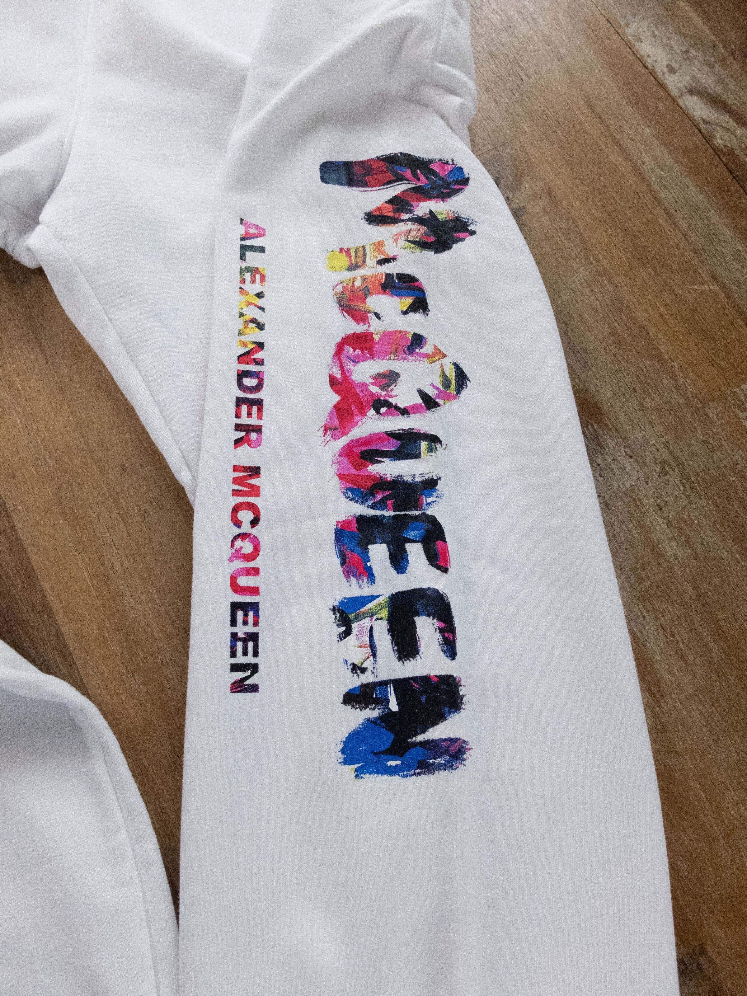 Alexander McQueen ALEXANDER MCQUEEN white graphic logo sweatpants 6 42 q Size 28" / US 6 / IT 42 - 4 Thumbnail
