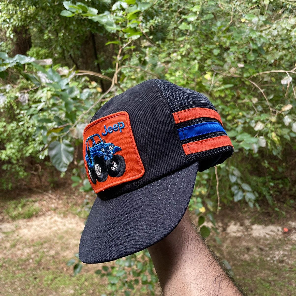 Jeep × Vintage Vintage Jeep Mesh 3 Stripe Trucker Hat OSFA GUC Size ONE SIZE - 3 Thumbnail