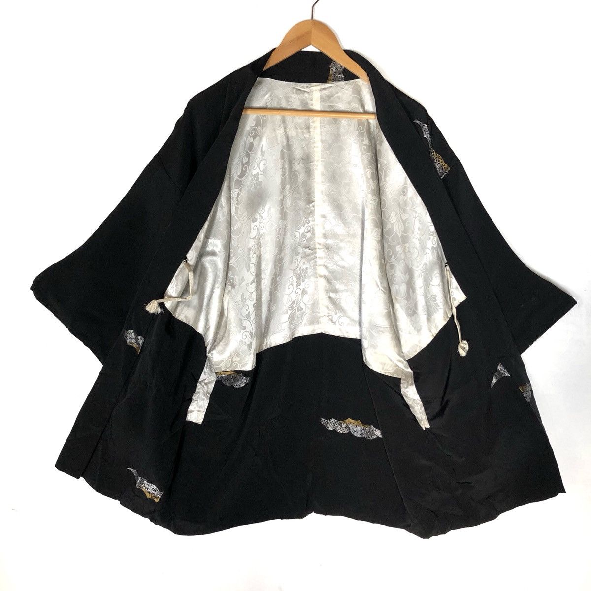 Other Kimono Japanese Traditional Size US M / EU 48-50 / 2 - 4 Thumbnail