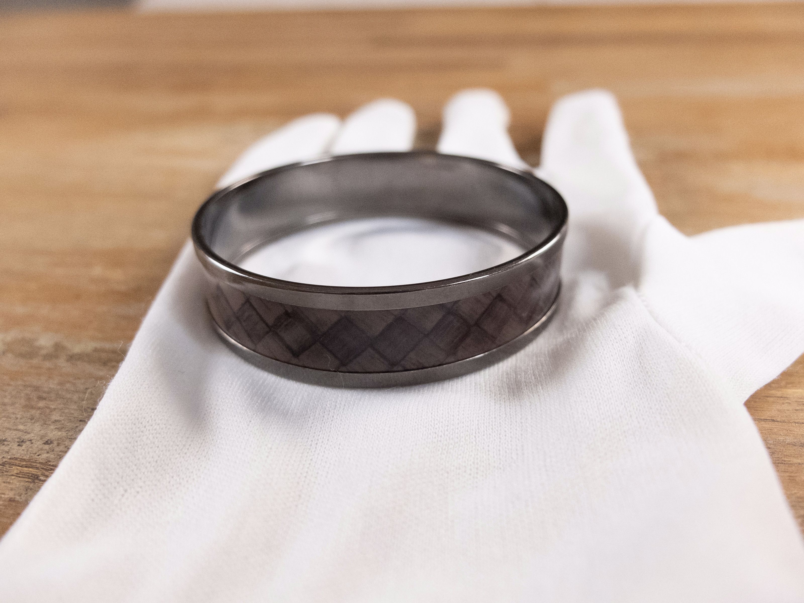 Bottega Veneta BOTTEGA VENETA brown intrecciato enamel bangle bracelet q Size ONE SIZE - 1 Thumbnail