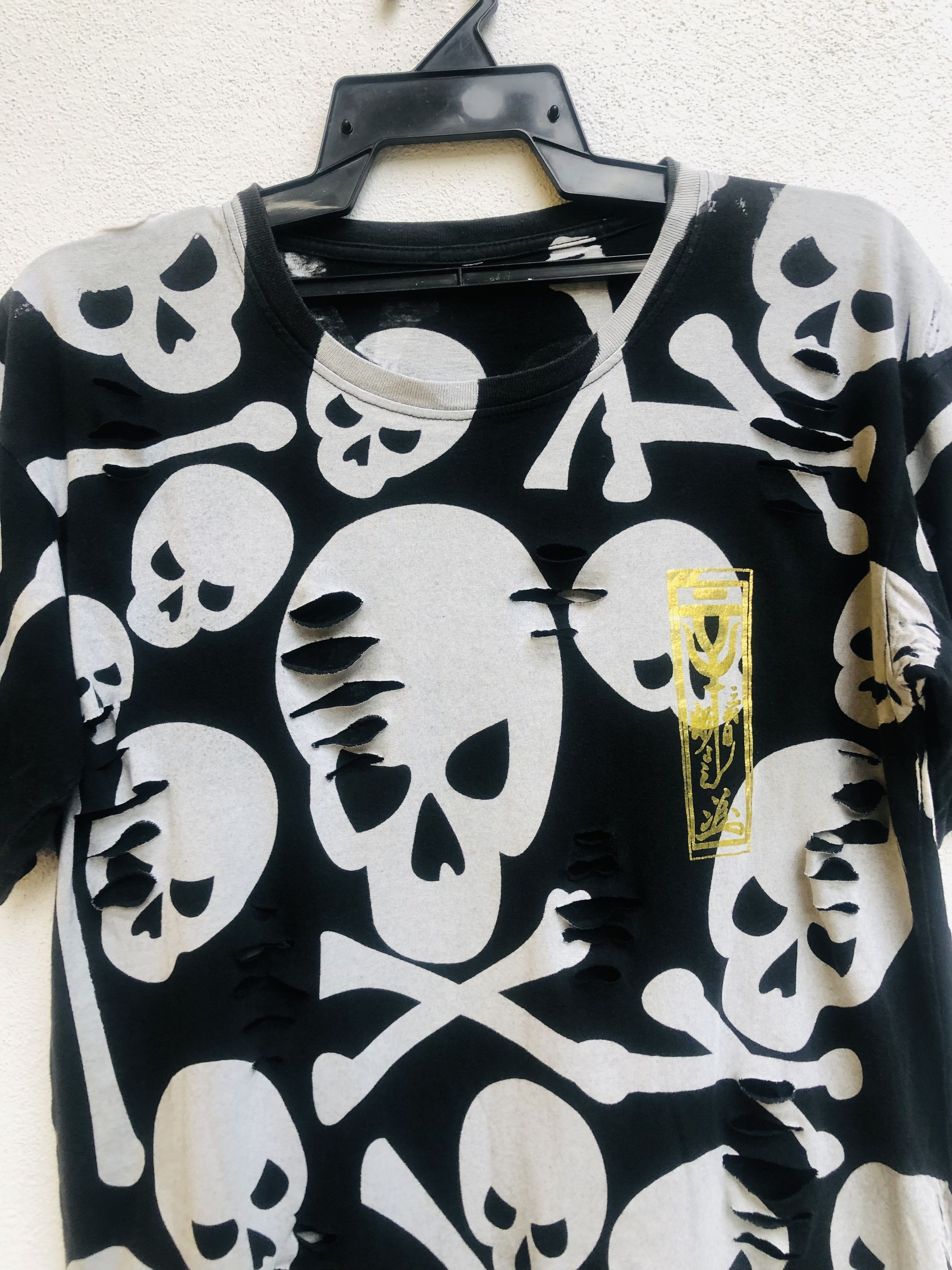 Japanese Brand × Vintage Vintage Skull Distressed Japanese Designed Fashion Style Size US M / EU 48-50 / 2 - 3 Thumbnail