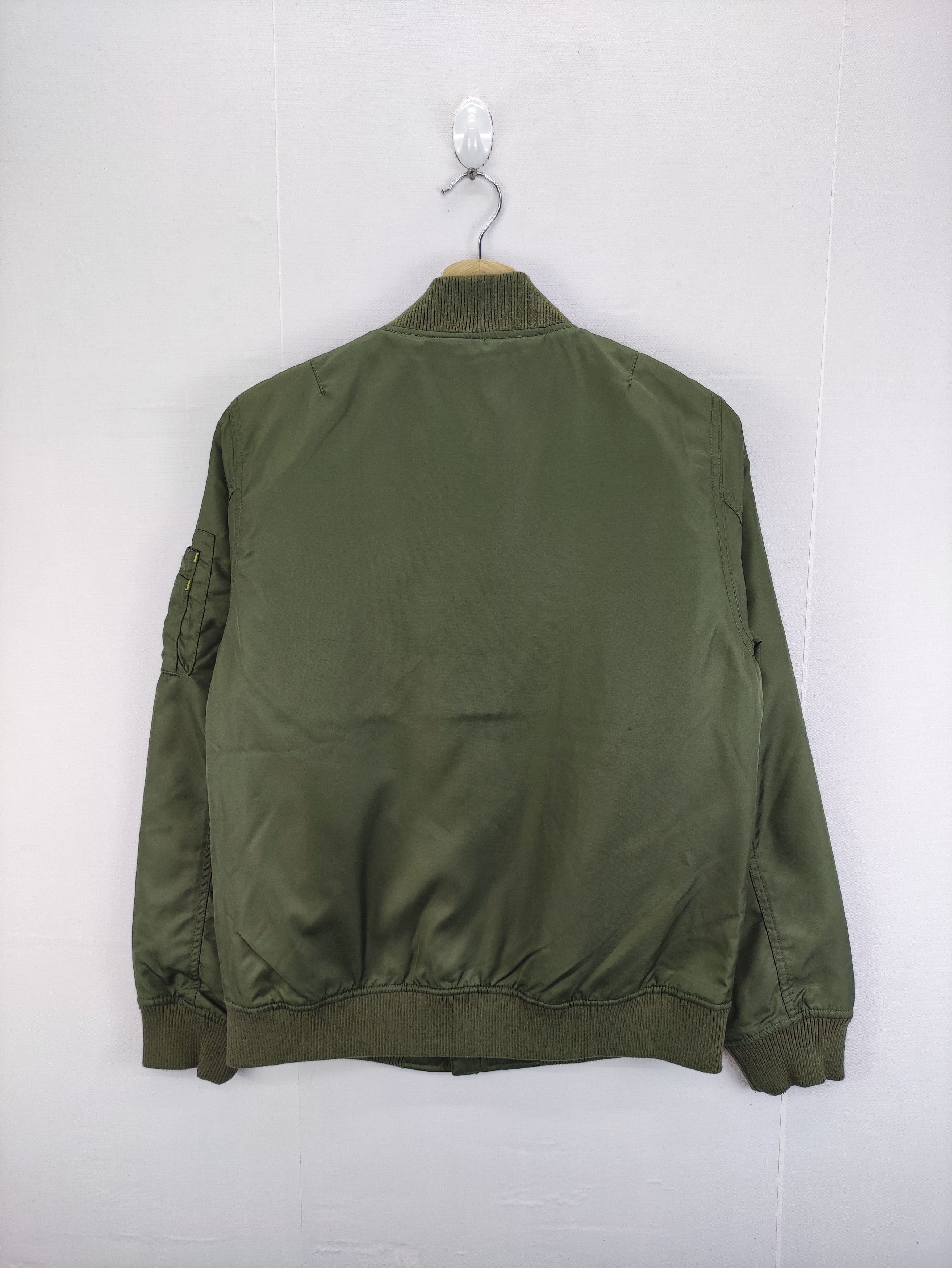 Vintage Vintage Blue Cross Bomber Jacket Zipper Size US L / EU 52-54 / 3 - 8 Thumbnail