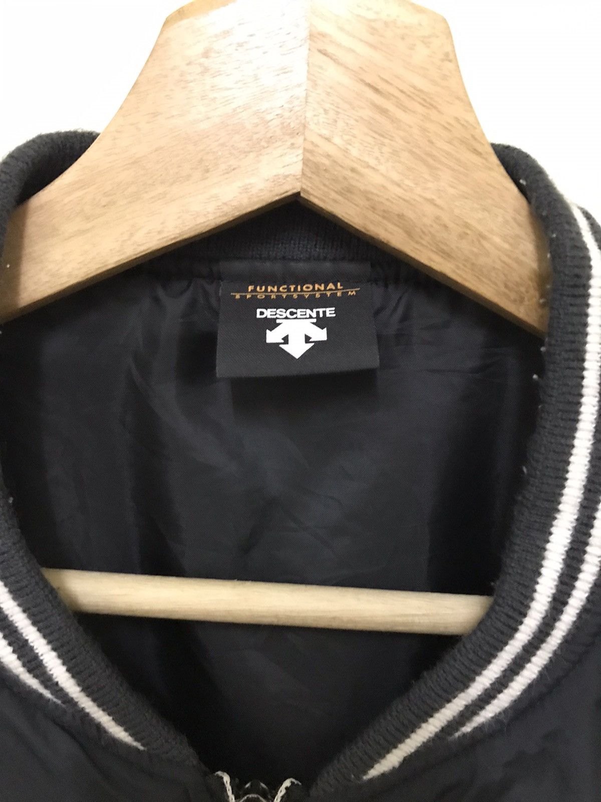 Descente × Japanese Brand × Vintage Vintage Descente Light Jacket Half Zip Size US M / EU 48-50 / 2 - 9 Thumbnail