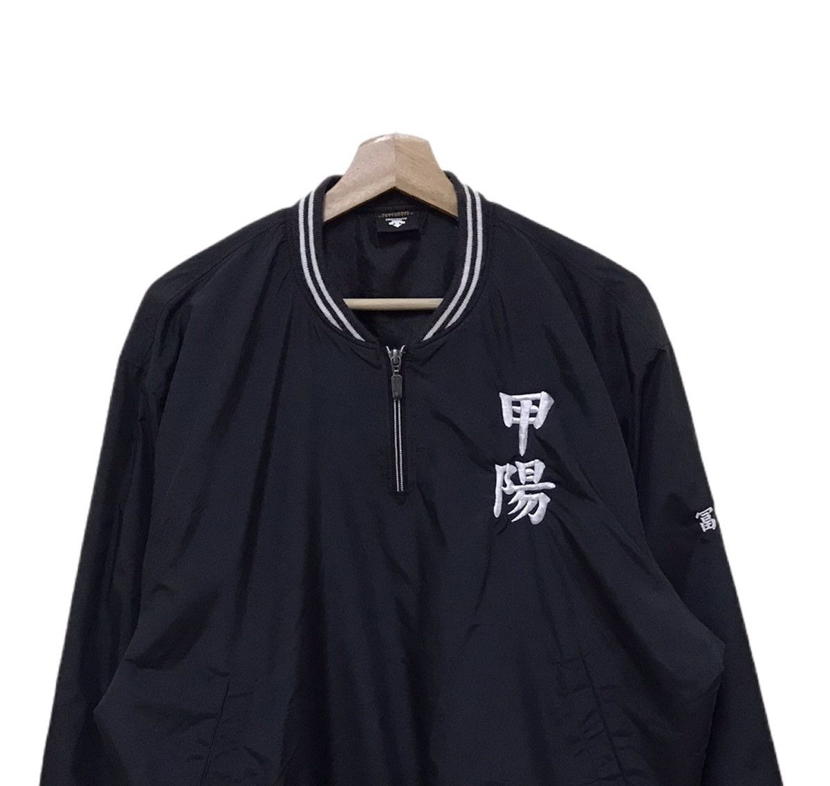 Descente × Japanese Brand × Vintage Vintage Descente Light Jacket Half Zip Size US M / EU 48-50 / 2 - 2 Thumbnail