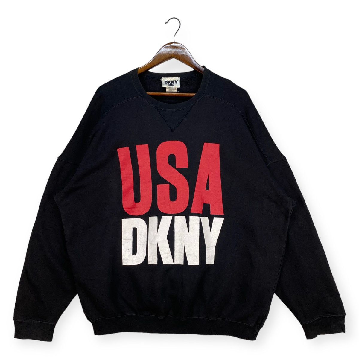 DKNY VINTAGE DKNY USA SWEATSHIRT Size US XL / EU 56 / 4 - 1 Thumbnail