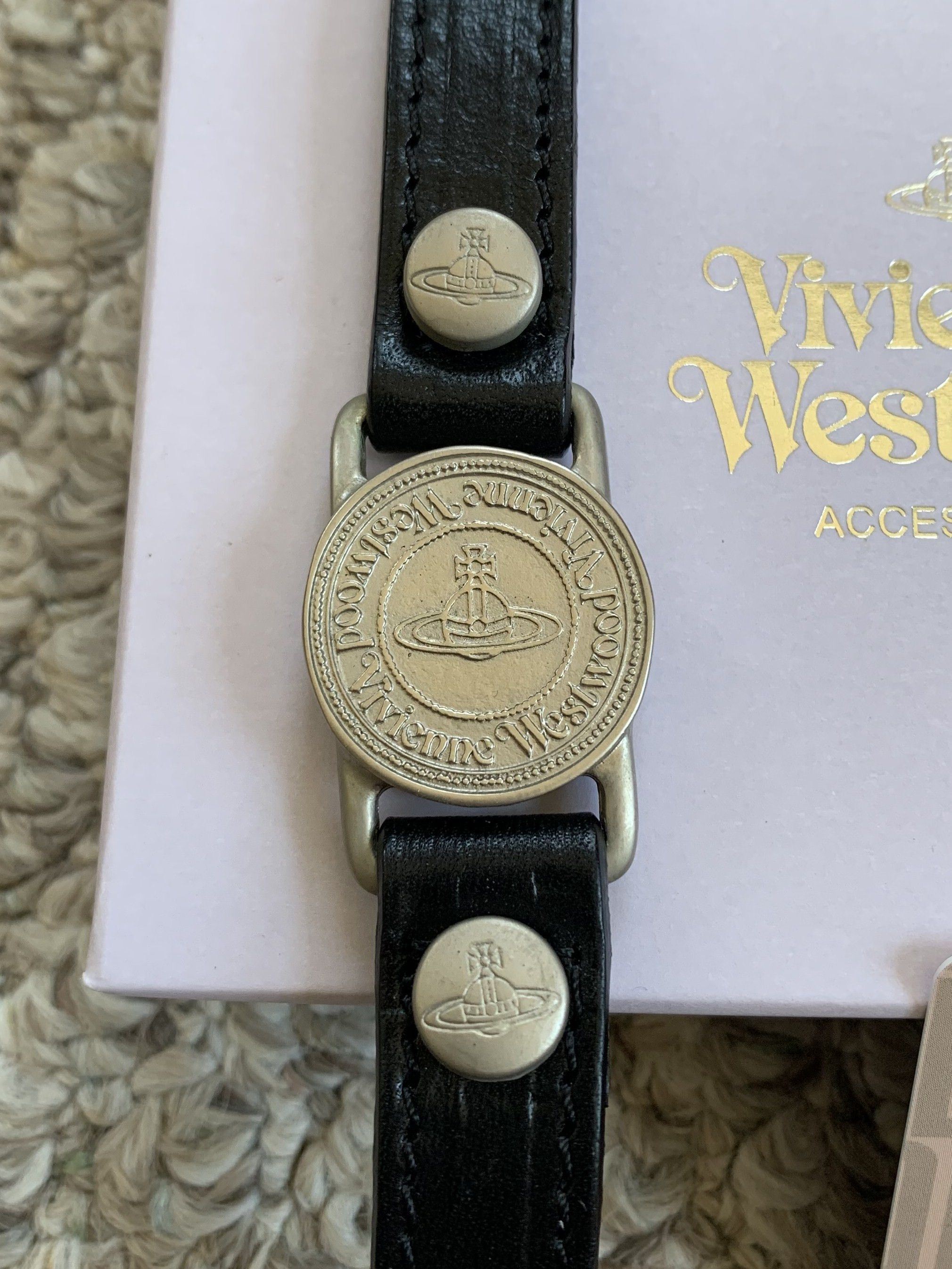 Vivienne Westwood Vivenne Westwood Watch-Inspired Leather Orb Bracelet Size ONE SIZE - 2 Thumbnail