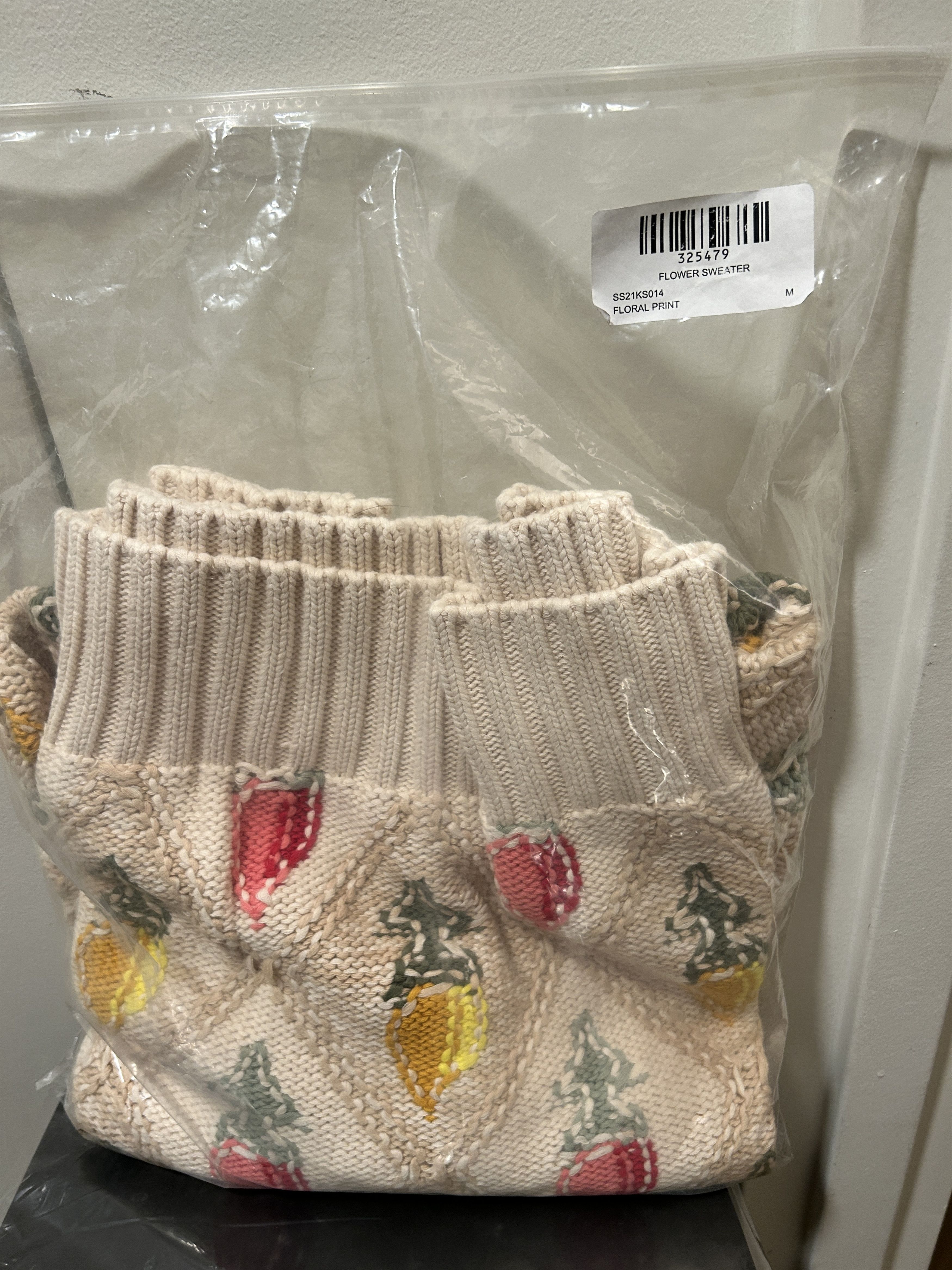 Aime Leon Dore Aime Leon Dore SWEATERS Floral Knit Sweater size medium Size US M / EU 48-50 / 2 - 6 Thumbnail