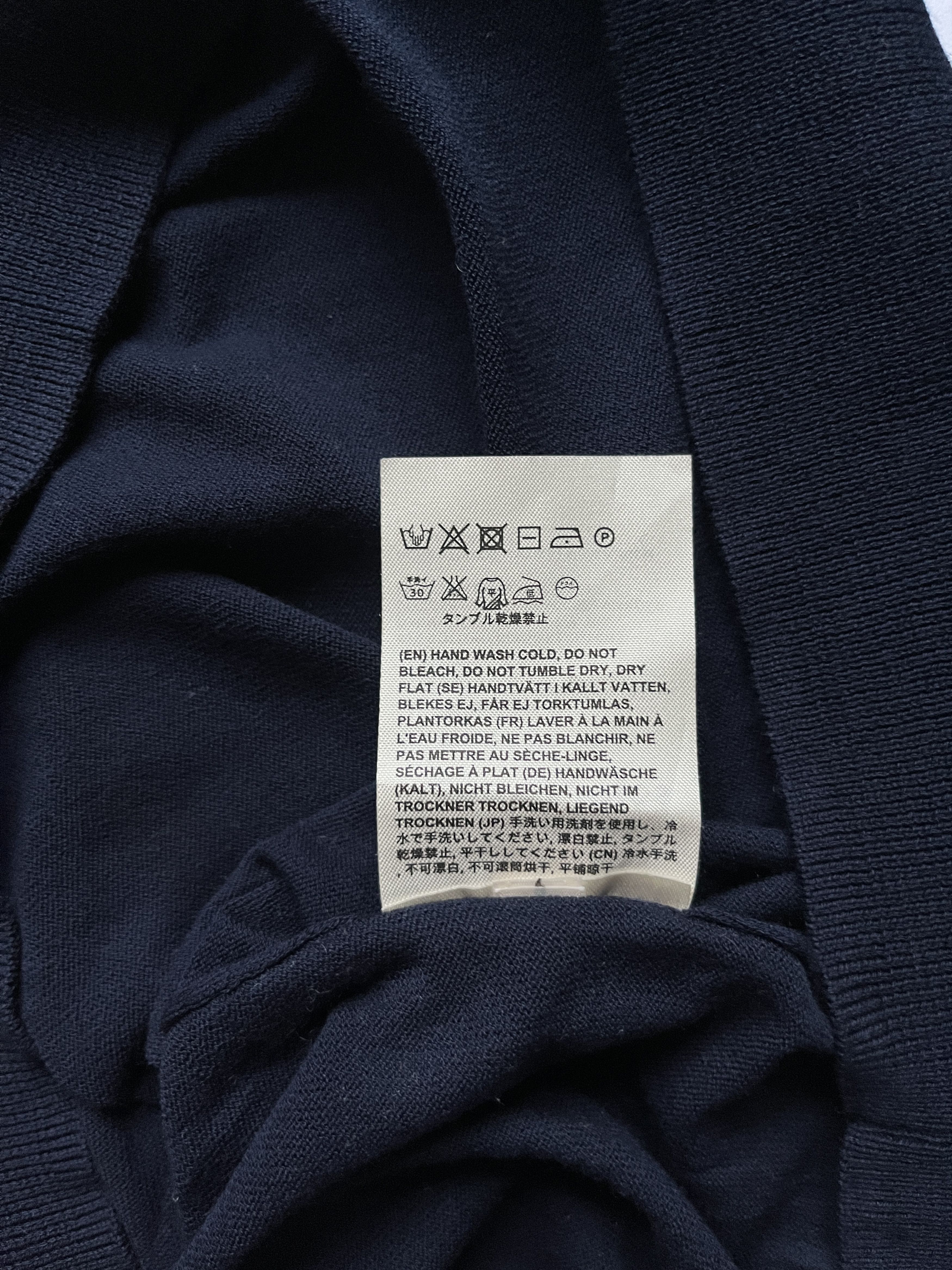 Acne Studios ⚡️QUICK SALE⚡️Acne Studios Navy V-Neck Oversized Sweater Size US S / EU 44-46 / 1 - 5 Thumbnail