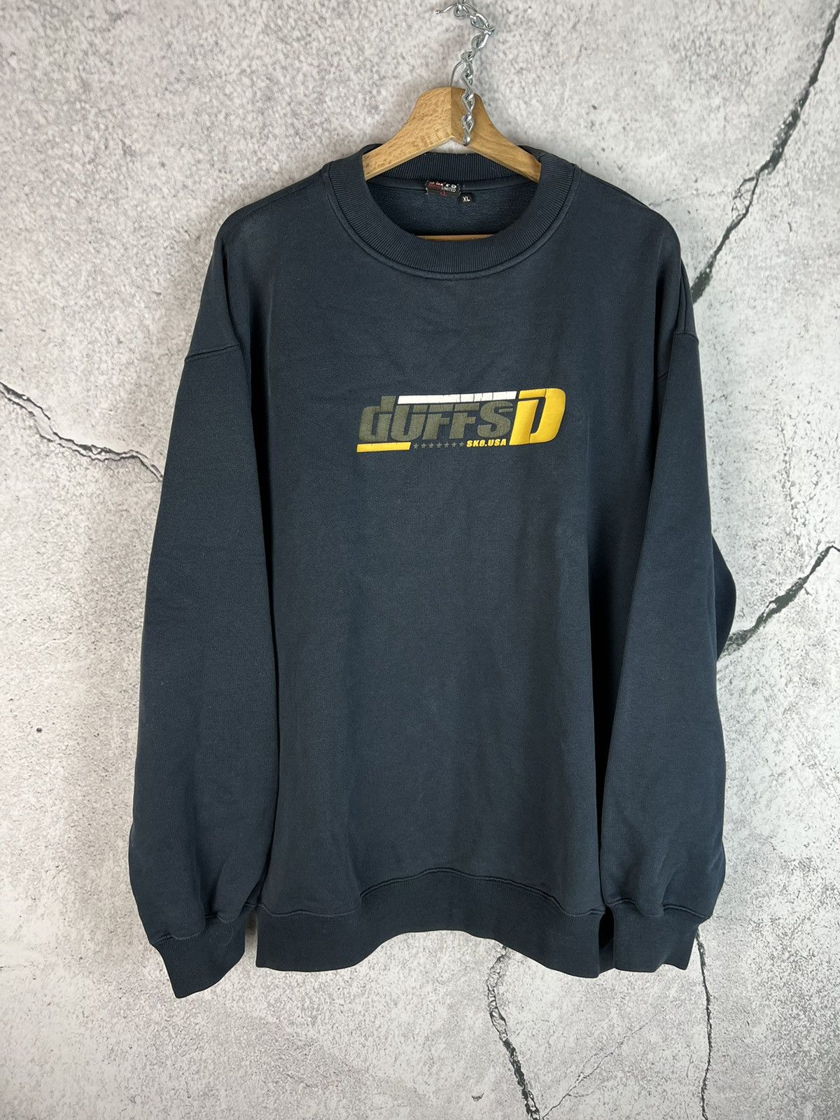Vintage Vintage Duffs D skateboards sk8 sweatshirt Size US XL / EU 56 / 4 - 1 Thumbnail