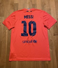 Nike Youth Barcelona Suarez #9 Soccer Jersey (Home 17/18) @ SoccerEvolution