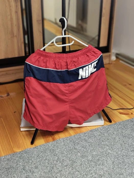 Nike × Vintage Vintage Nike Shorts Red Logo swoosh casual Y2K Streetwear Size US 34 / EU 50 - 9 Thumbnail