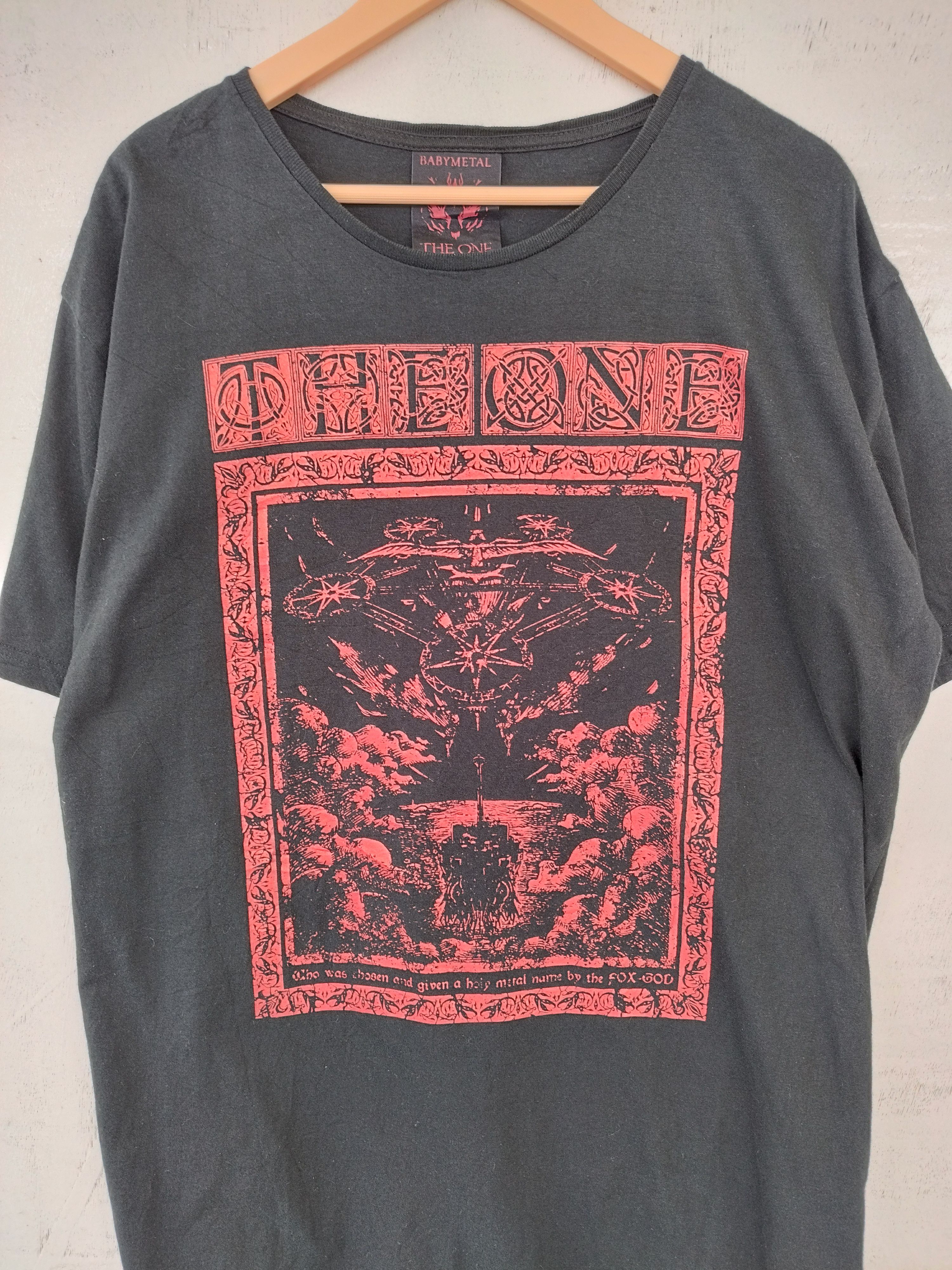 Band Tees 🔥 Baby Metal t shirt Metal band tees Size US L / EU 52-54 / 3 - 2 Thumbnail
