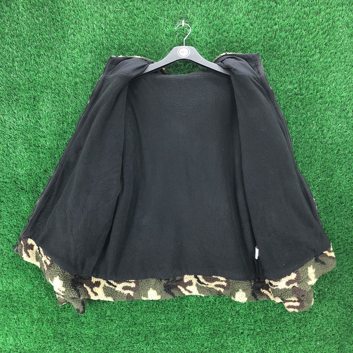 Japanese Brand Vintage Bulky Camo Sherpa Zipper Sweater Hoodie Jacket Size US XL / EU 56 / 4 - 7 Thumbnail