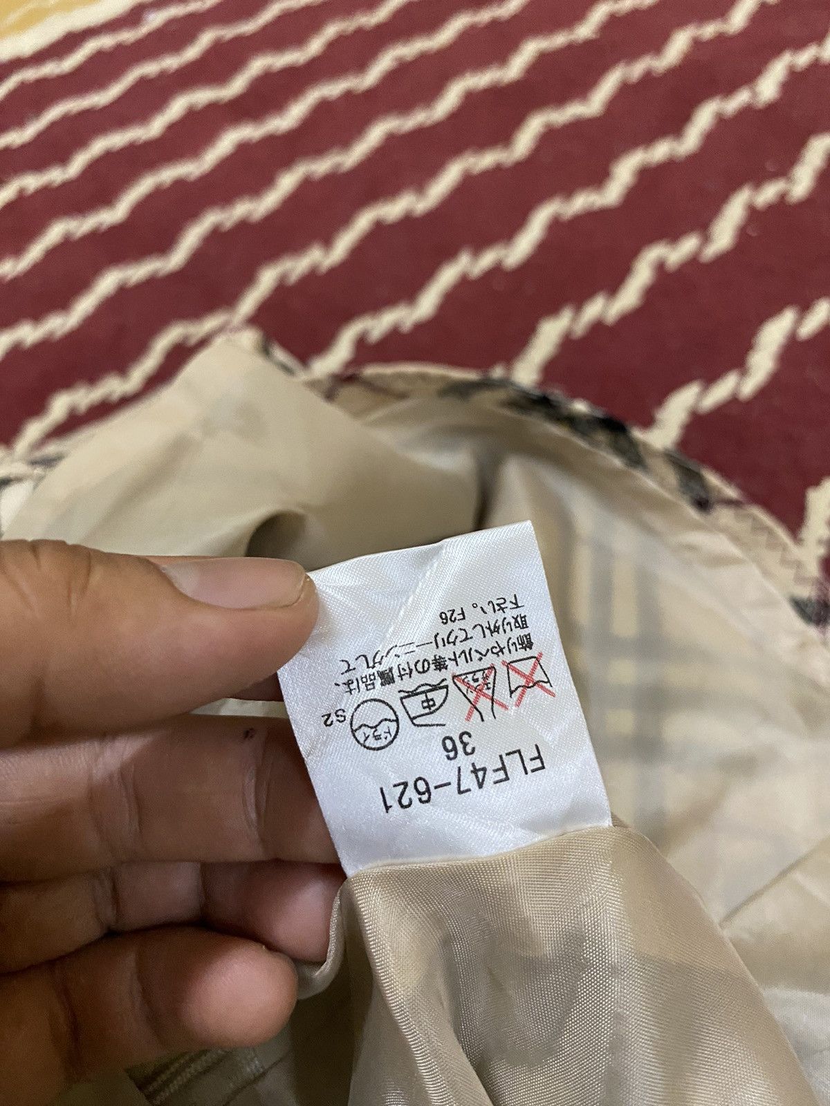 Burberry × Designer Burberry Nova Checkered stripped sexy skirt Size 27" / US 4 / IT 40 - 5 Thumbnail
