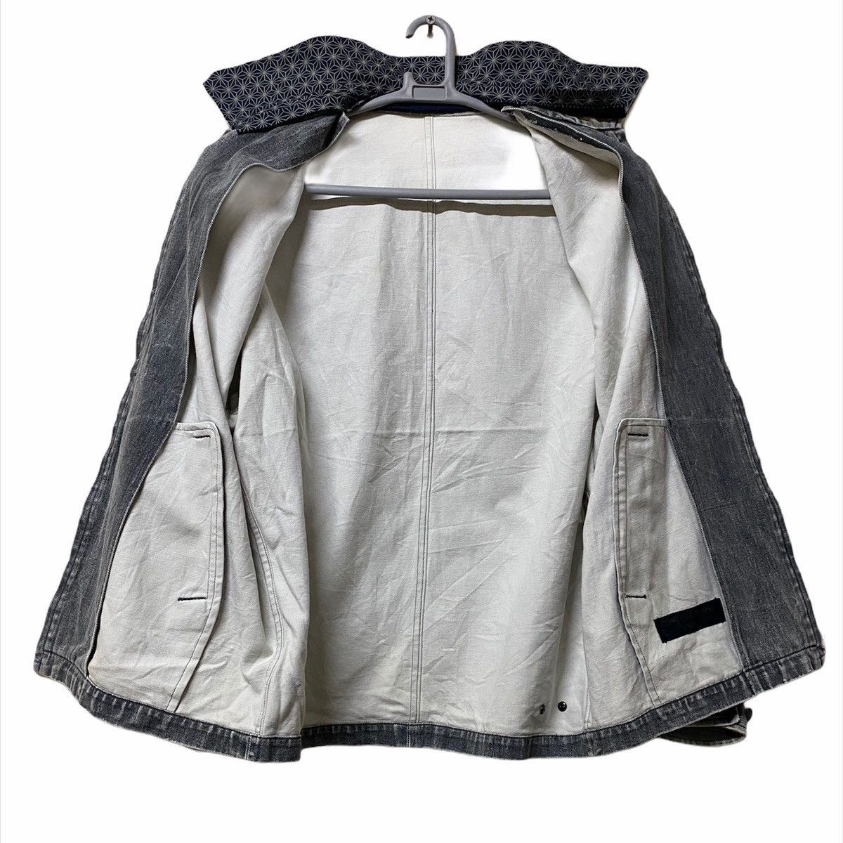 Comme des Garcons 🔥🔥Archive Denim stone wash jacket Size US L / EU 52-54 / 3 - 5 Thumbnail