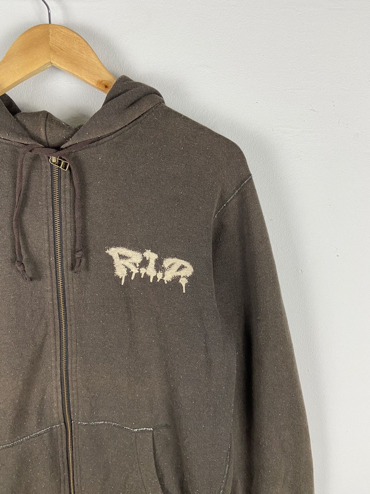 Hysteric Glamour × Japanese Brand Very Rare🔥🔥 Hysteric Glamour “RIP” Graphic Pull Over Hoodie Size US L / EU 52-54 / 3 - 6 Thumbnail