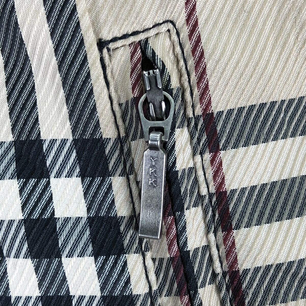 Burberry Vintage 90's Burberry London Long Jacket Nova Check Liner Size US XL / EU 56 / 4 - 16 Thumbnail