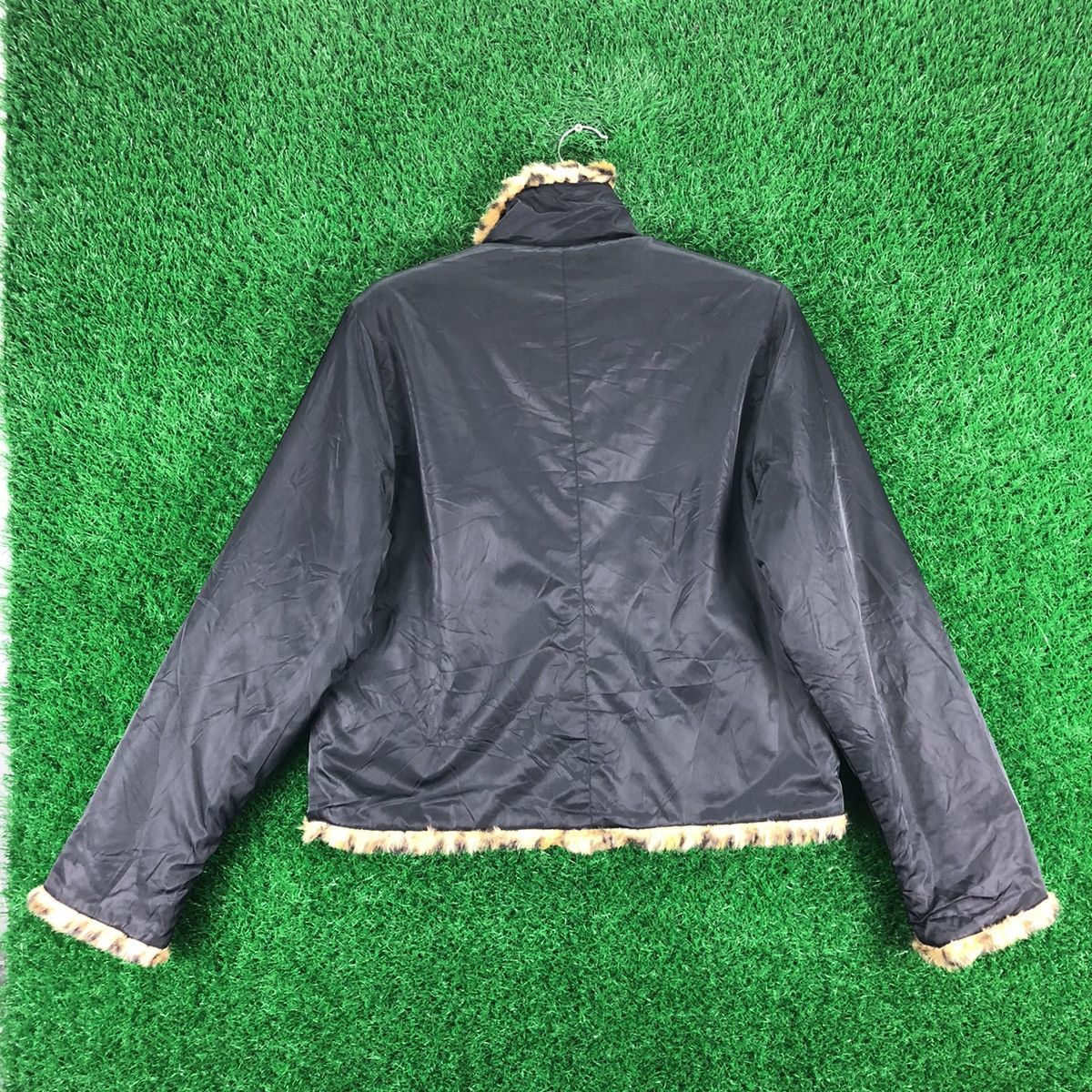 Japanese Brand Vintage 90's Leopard Faux Fur Reversible Jacket Button up Size US S / EU 44-46 / 1 - 13 Thumbnail