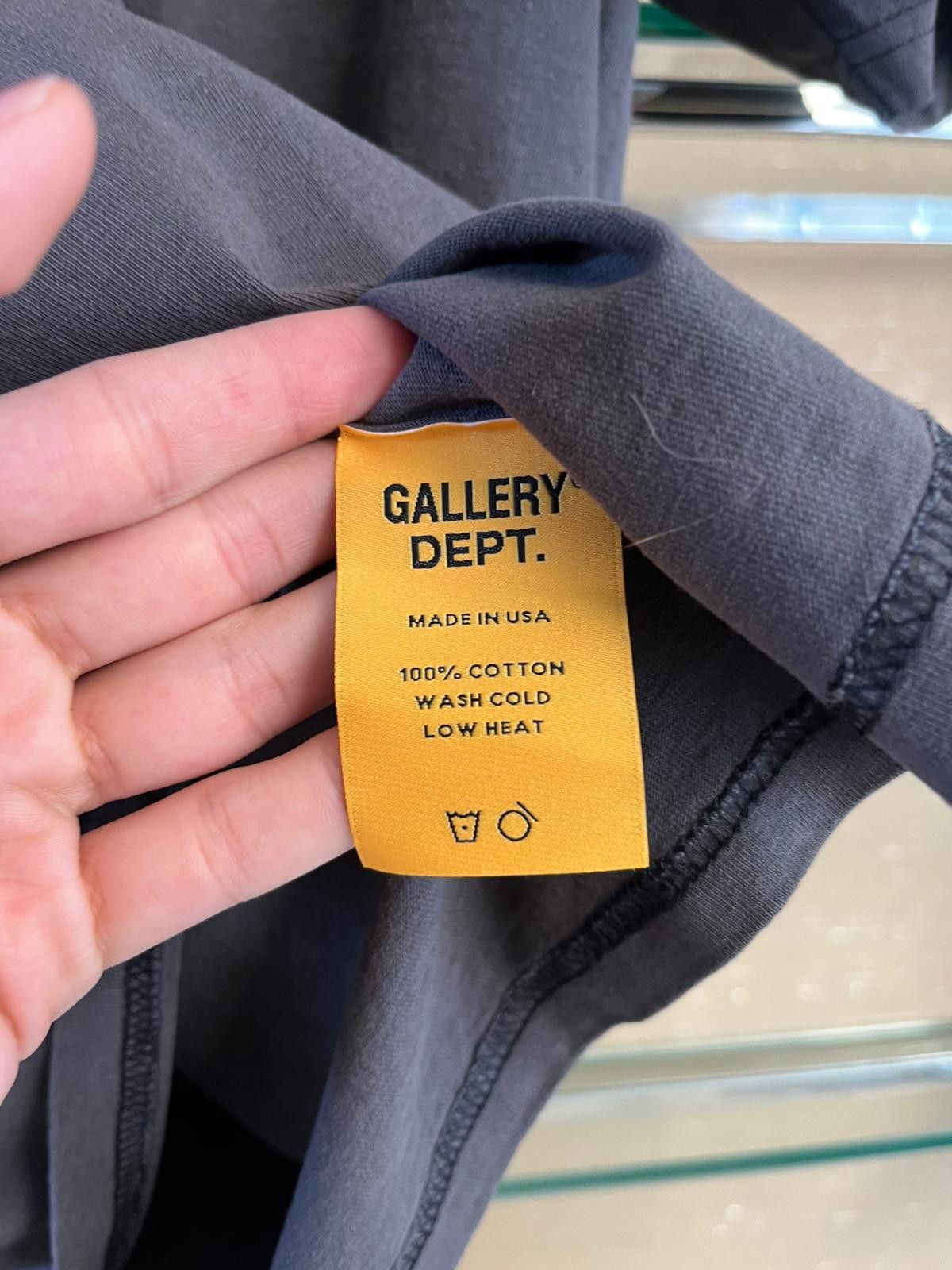 Gallery Dept. Stop Being Racist T-Shirt in Black Size US S / EU 44-46 / 1 - 9 Thumbnail