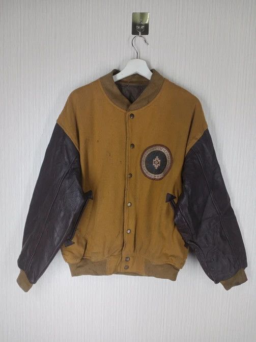 Japanese Brand RARE VINTAGE CLAUDE CROSS FOR MEN LEATHER SLEEVE Size US L / EU 52-54 / 3 - 3 Thumbnail