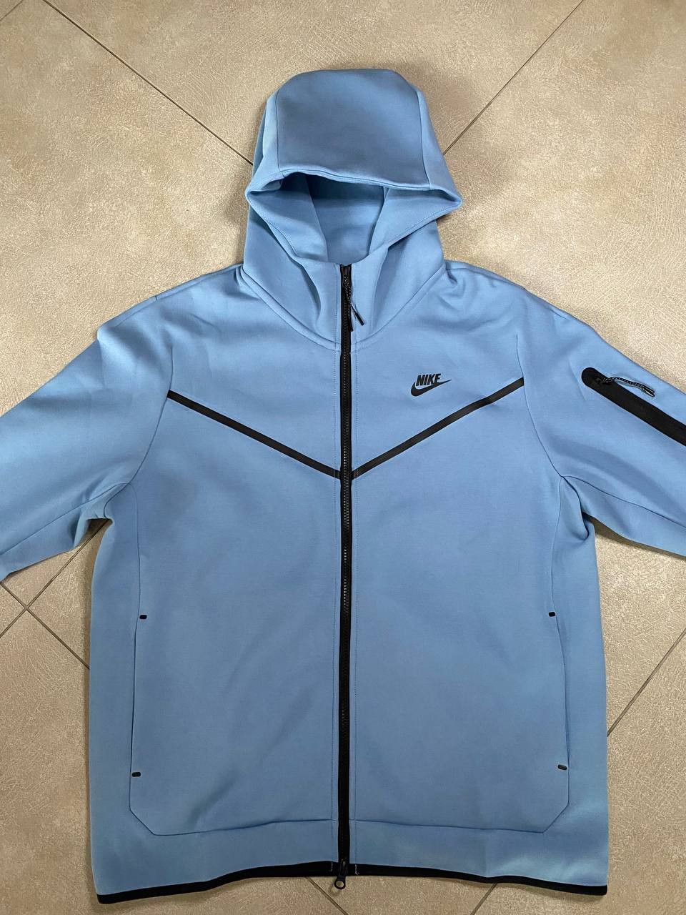 image of Nike Stone Blue Tech Fleece in Frozen Blue, Men's (Size Large)