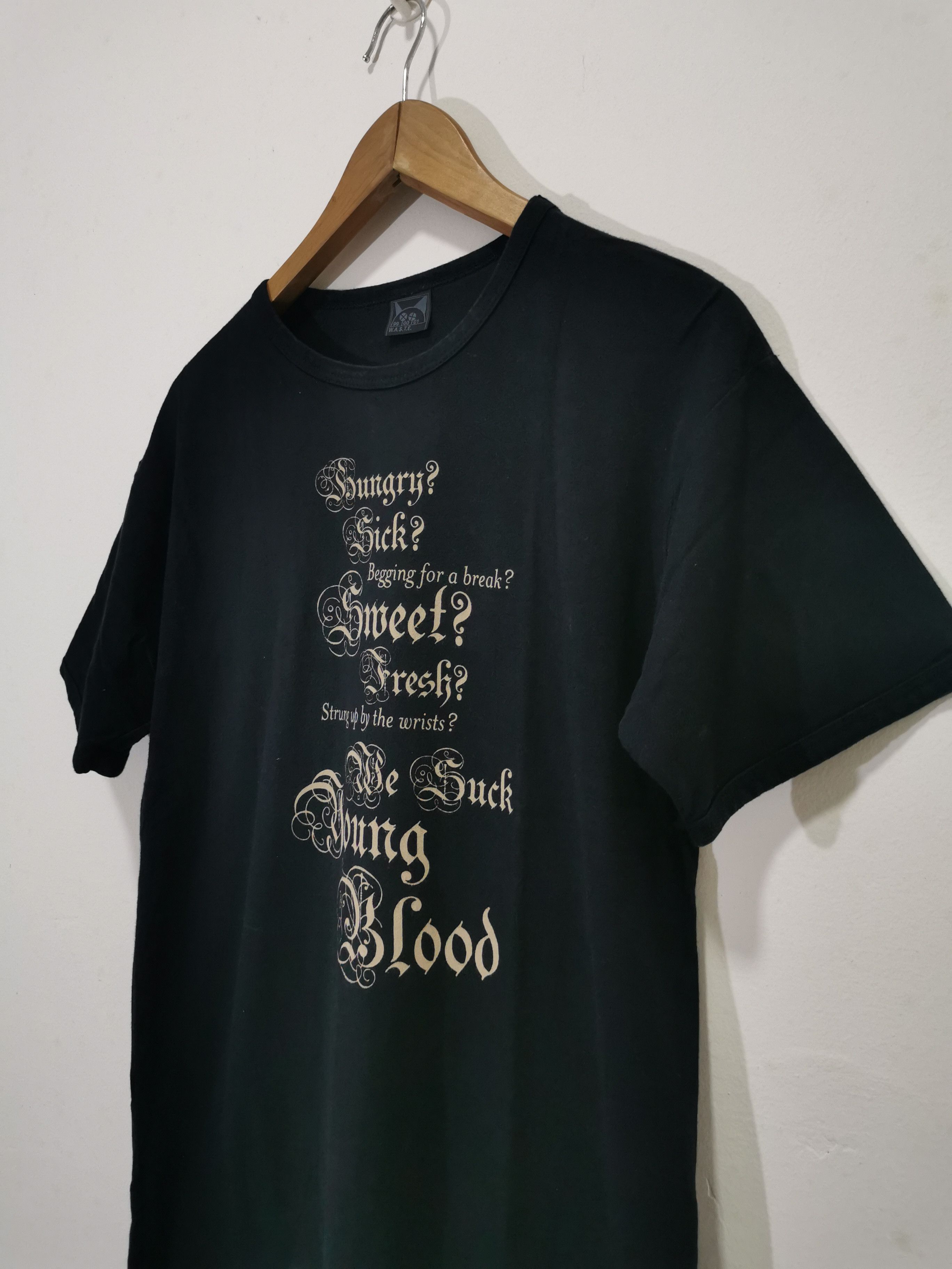 Band Tees Vintage Y2K Radiohead Band Tee Size US M / EU 48-50 / 2 - 2 Thumbnail