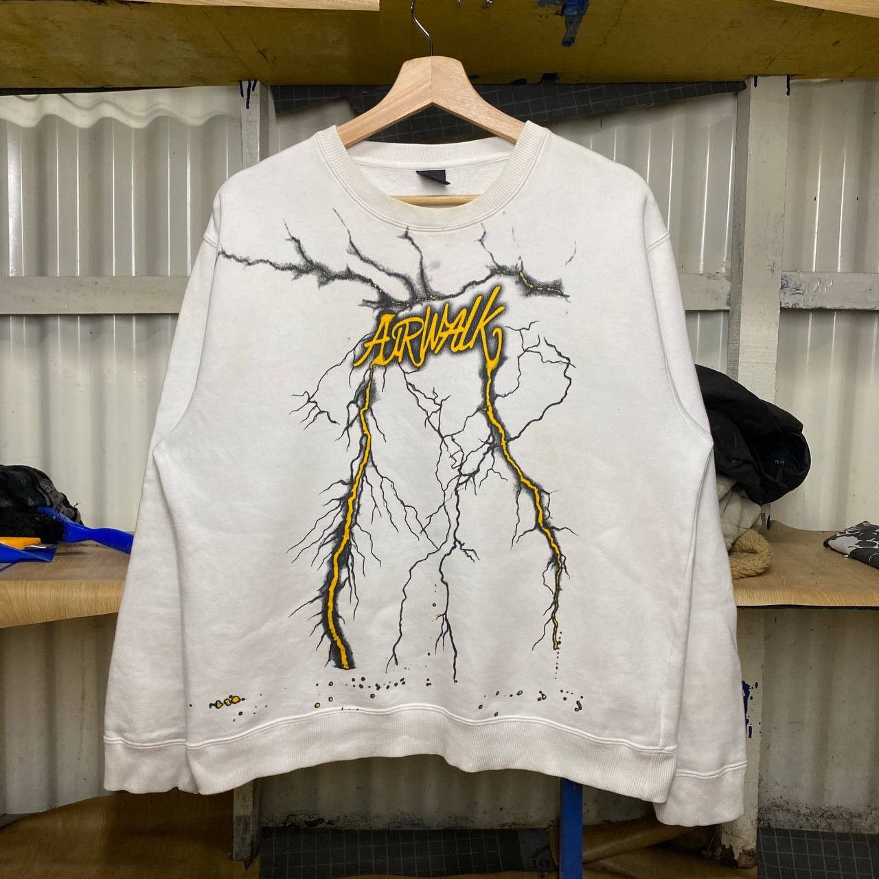 Airwalk Vintage Lightning Airwalk Sweatshirts Size US M / EU 48-50 / 2 - 1 Thumbnail