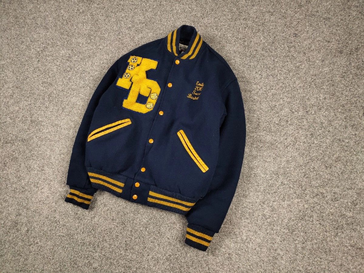 Vintage Vintage 80's Varsity Club Letterman Jacket Blue Made in USA Size US S / EU 44-46 / 1 - 3 Thumbnail