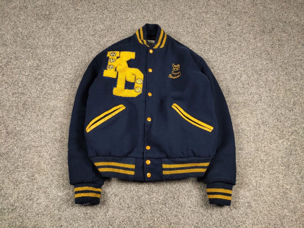 Vintage Vintage 80's Varsity Club Letterman Jacket Blue Made in USA Size US S / EU 44-46 / 1 - 2 Thumbnail