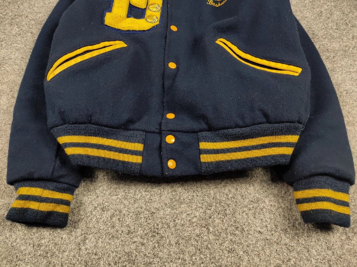 Vintage Vintage 80's Varsity Club Letterman Jacket Blue Made in USA Size US S / EU 44-46 / 1 - 9 Thumbnail