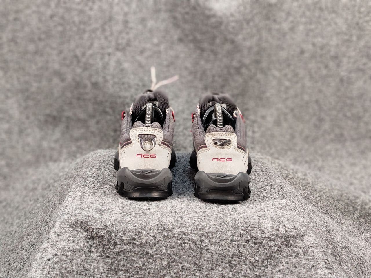 Nike ACG Rare Vintage Nike ACG Trail Low Top Sneakers Outdoor Shoes Size US 5.5 / EU 38 - 7 Thumbnail